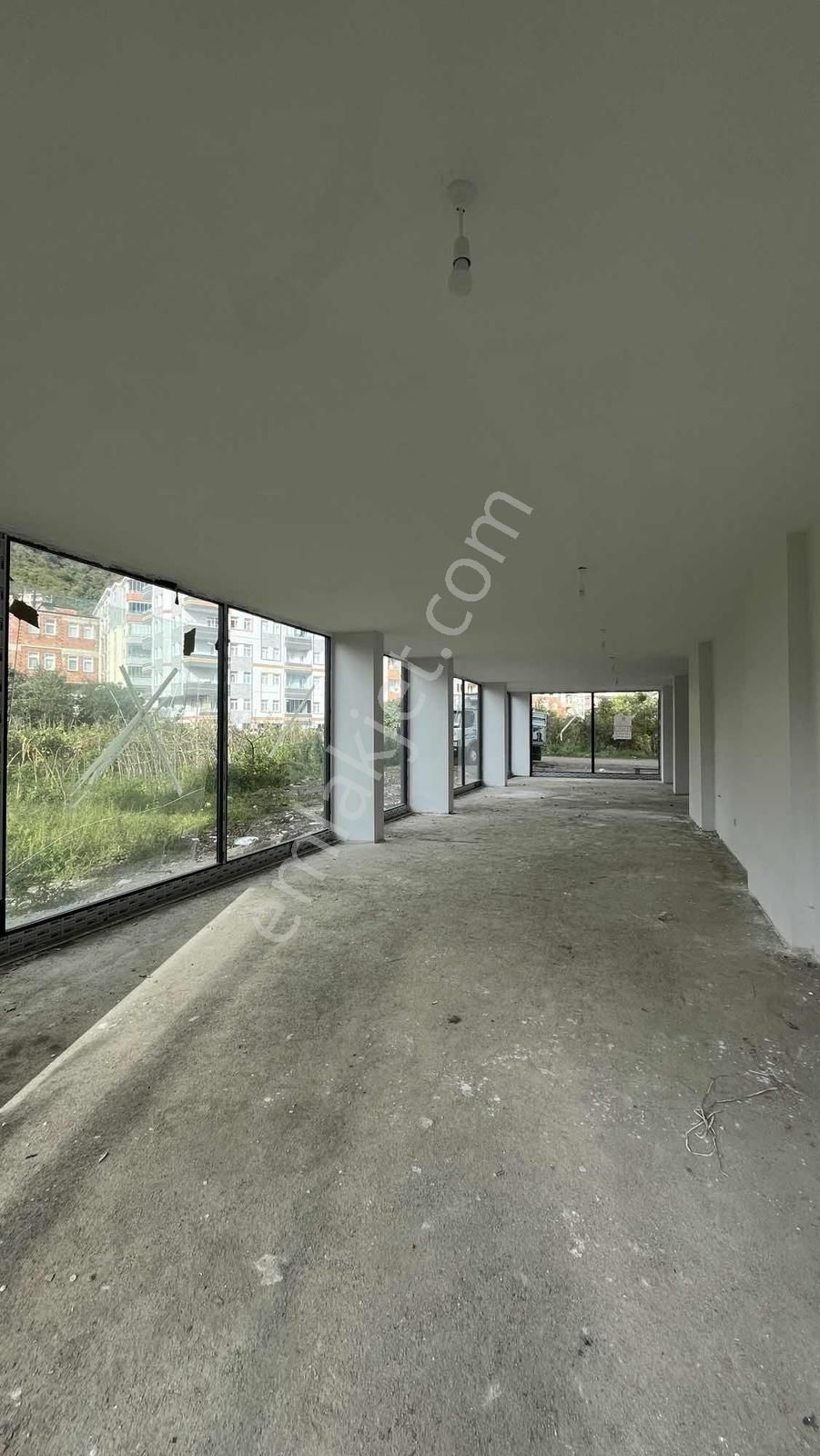 Merkezde Satılık İşyeri (takasa Açıktır) - Görsel 4