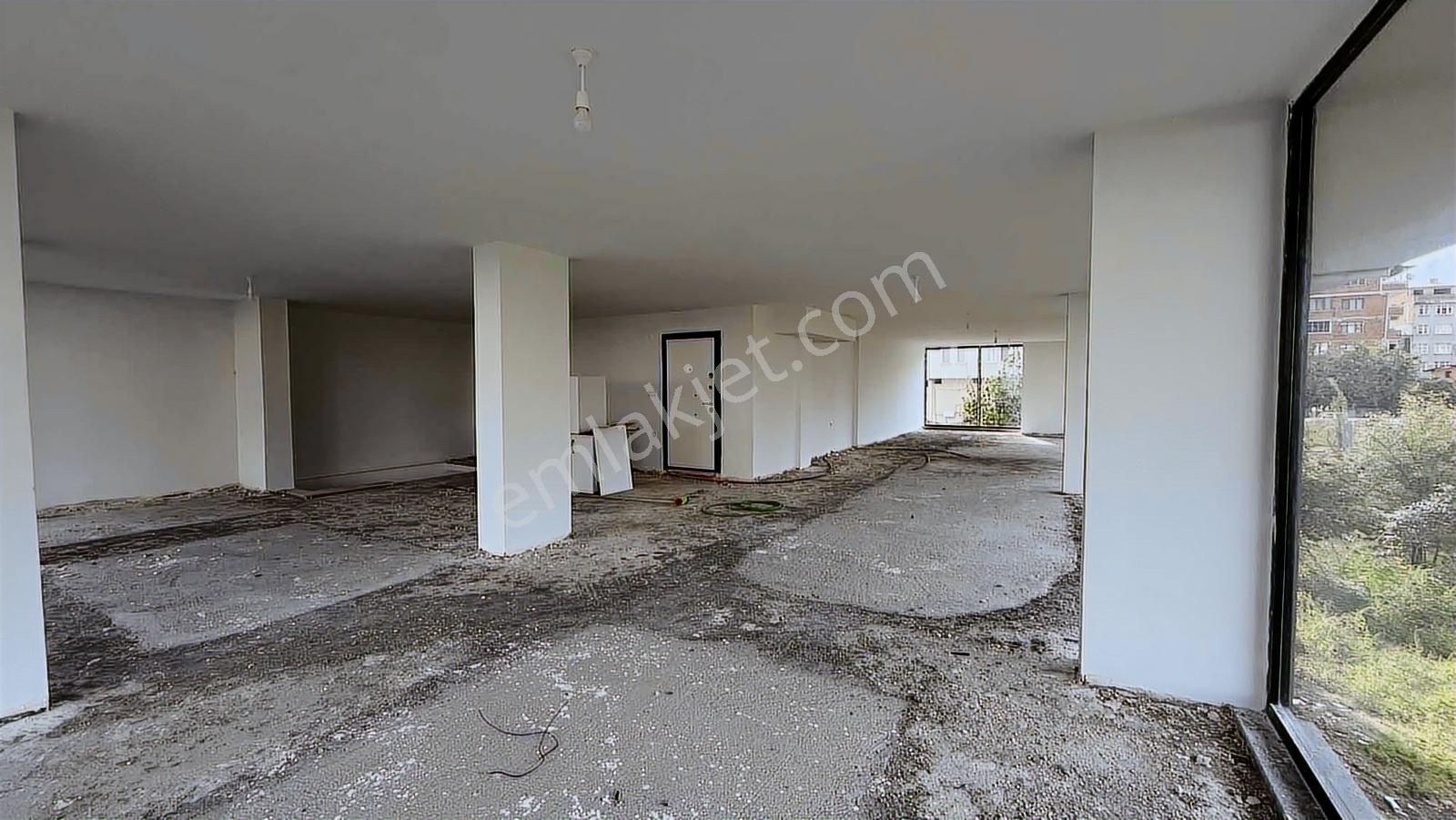 Merkezde Satılık İşyeri (takasa Açıktır) - Görsel 8