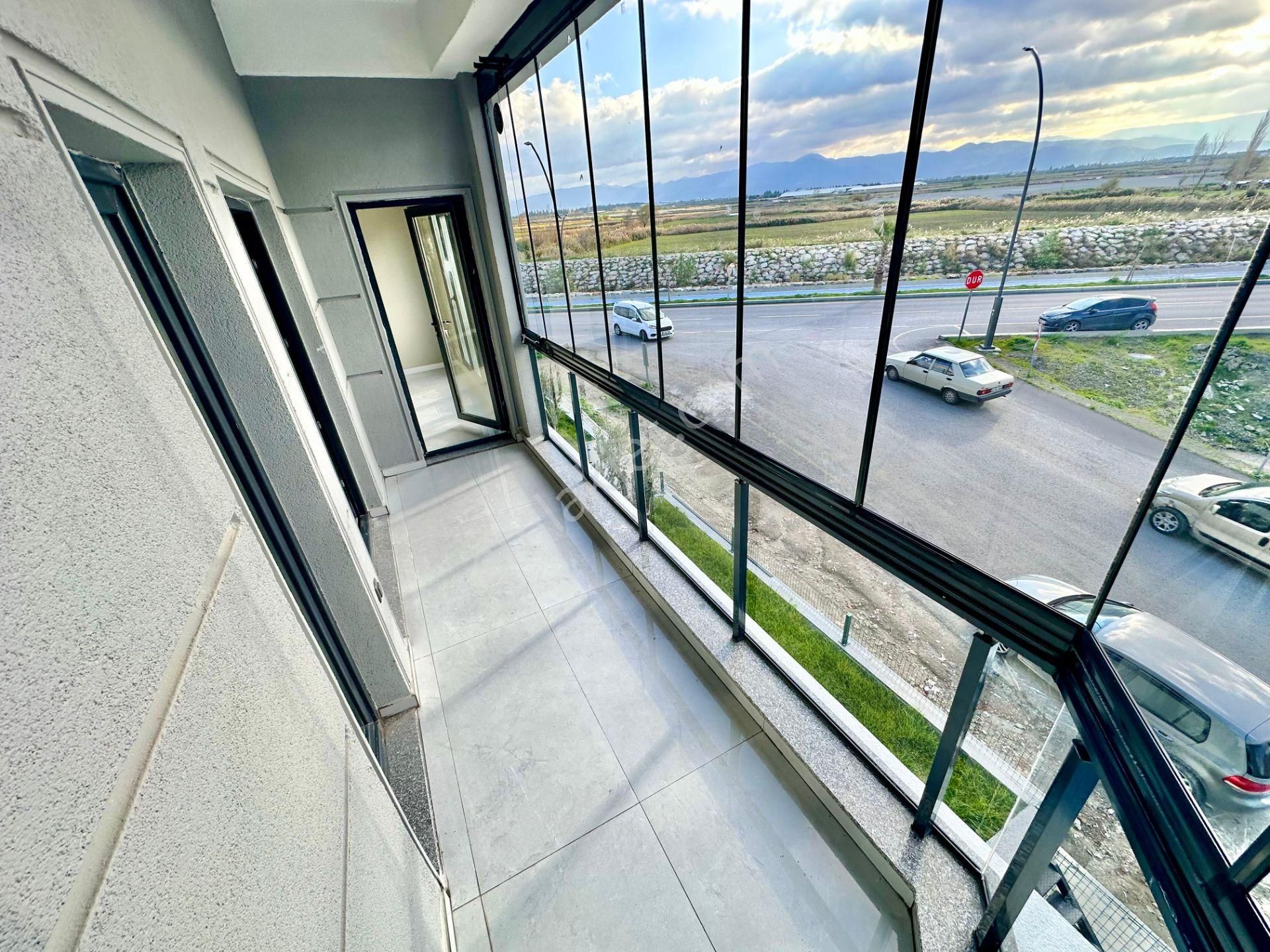 ꧁ay Emlaktan꧂akçay'da Arakat Ayrı Mutfak Ön Cephe Satılık 2+1 Ultra Lüks Tasarım Daire - Görsel 6