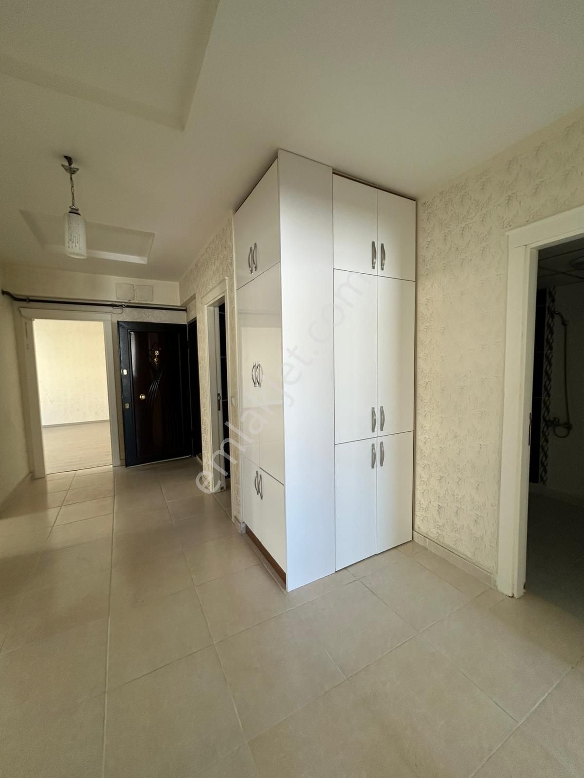 Millioğlu İnşaat'tan Beykent 1.etap'ta Kiralık 3+1 Daire - Görsel 3