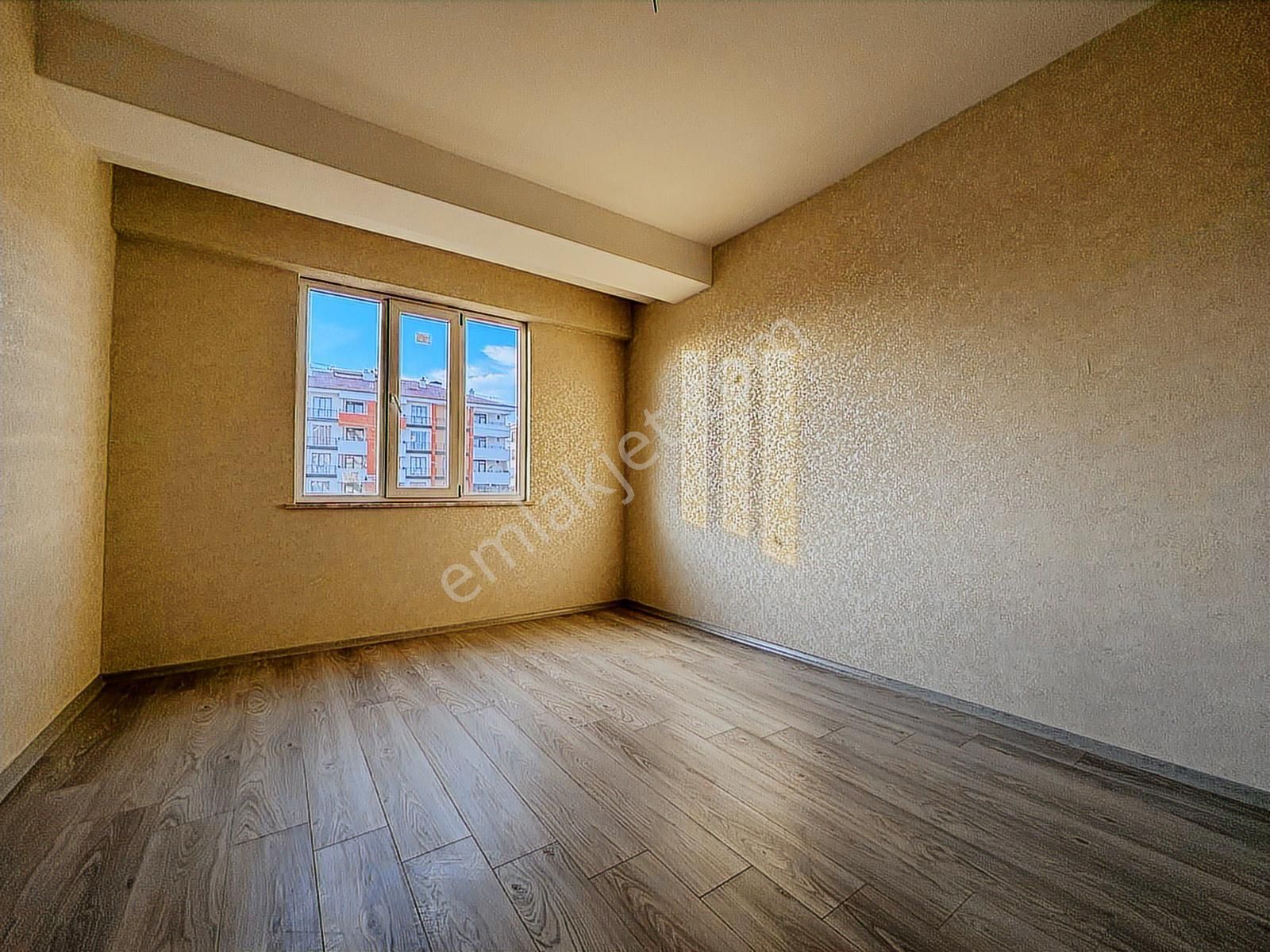 Uluğbey Mah.cadde Cepheli Geniş Ferah 3+1 Lüks Daire - Görsel 18