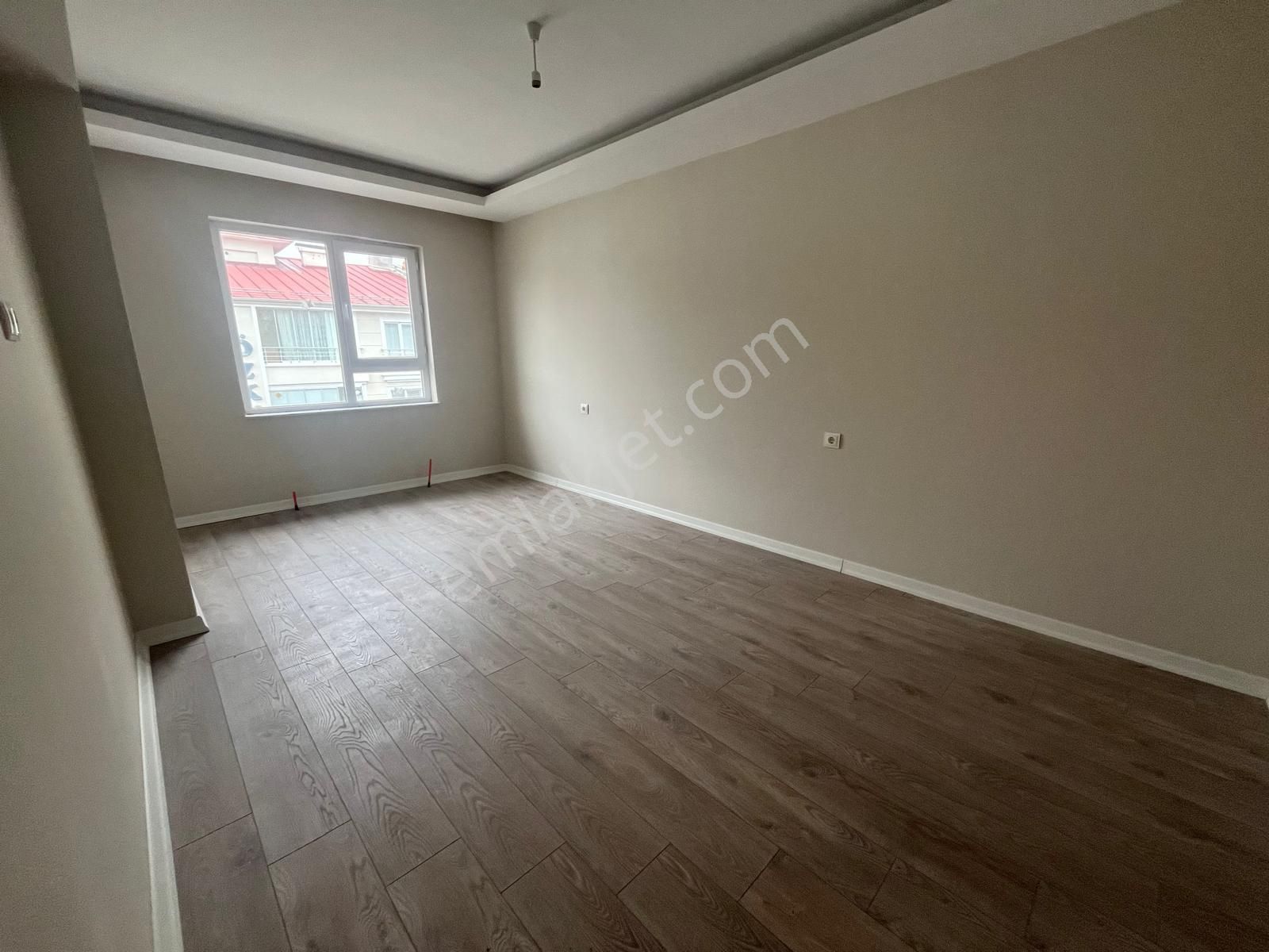 Törekent Mahallesinde 3+1 Site İçerisinde Fırsat Daire - Görsel 10