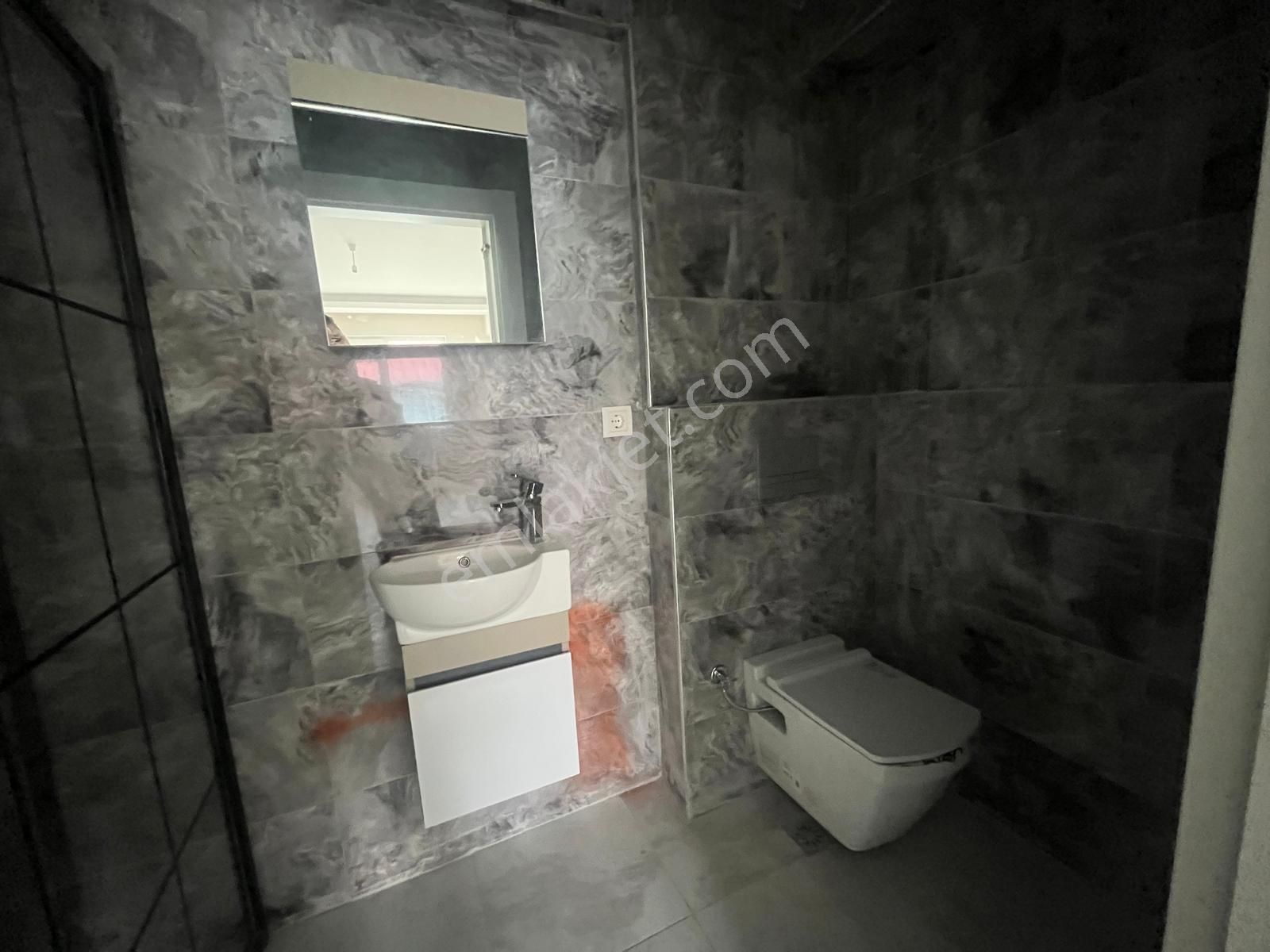 Törekent Mahallesinde 3+1 Site İçerisinde Fırsat Daire - Görsel 29