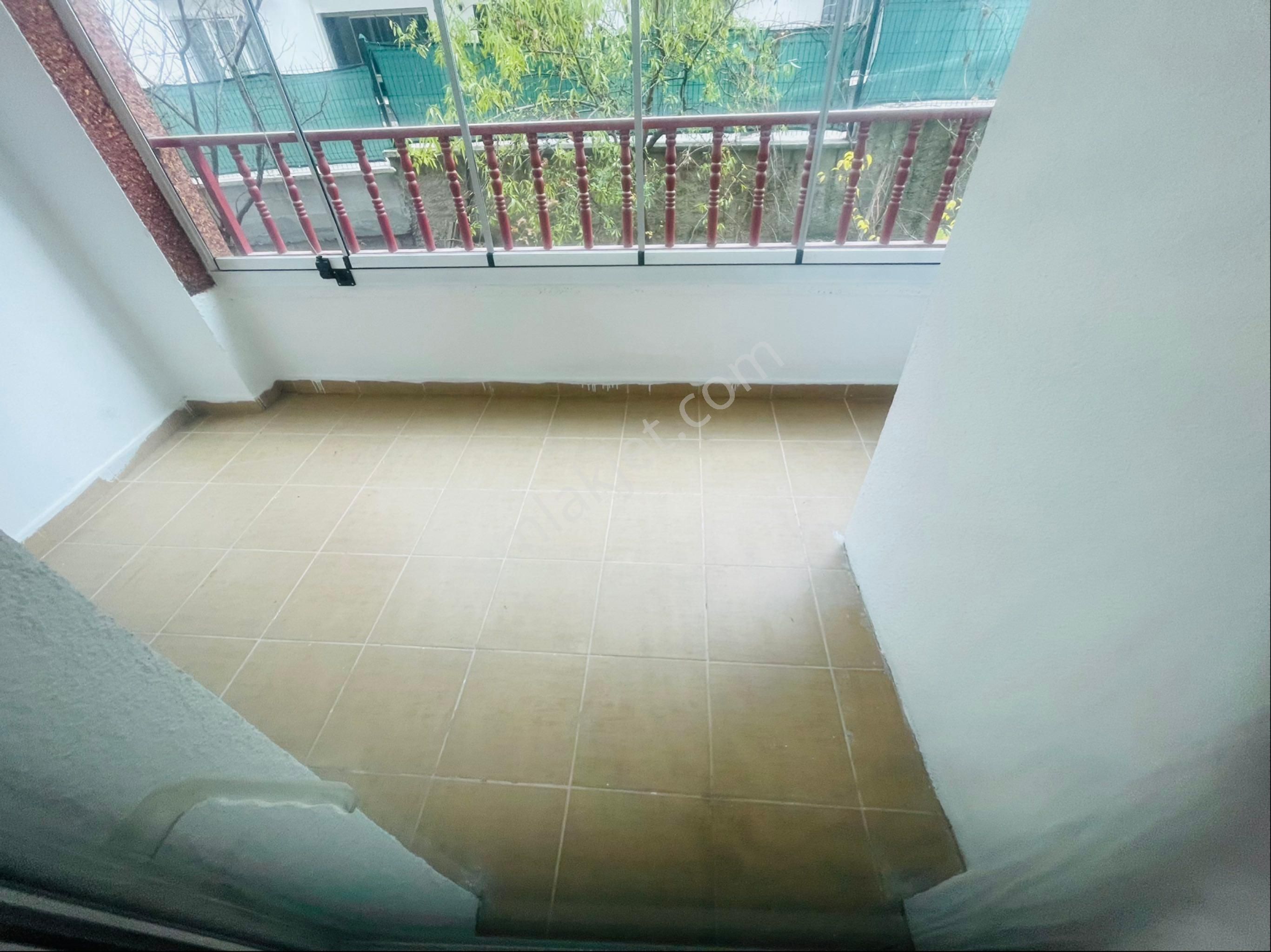 Öz Eda Emlaktan Bağlum Hisarda Kiralık 2+1 Daire - Görsel 15