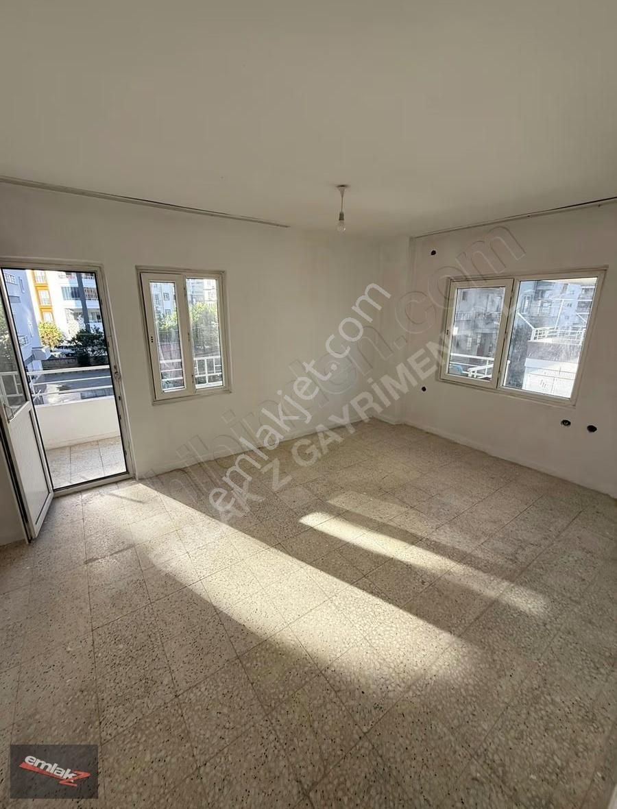 Emlak Z' Den ⫸ Ｆｉｒｓａt⫸ Batıkent Mah. Geniş 3+1 Satılık Daire - Görsel 5