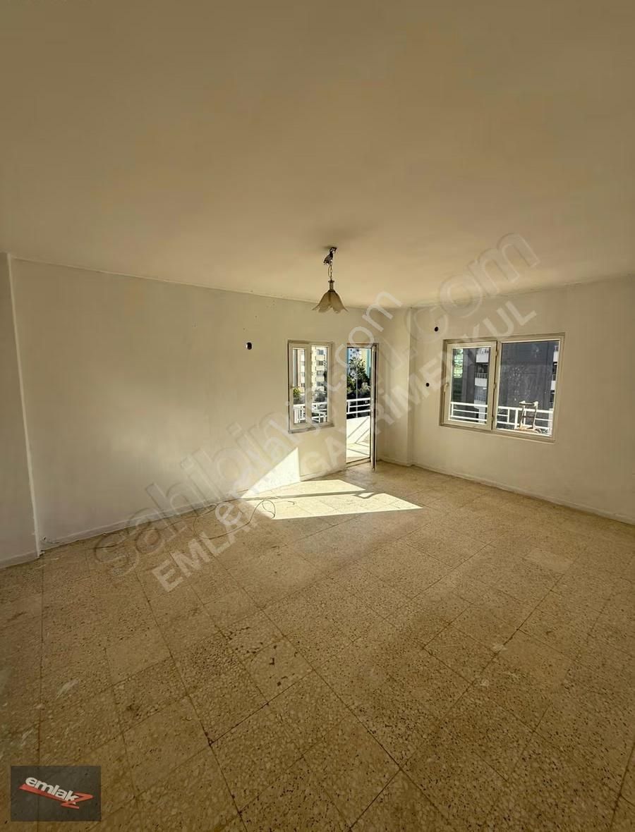 Emlak Z' Den ⫸ Ｆｉｒｓａt⫸ Batıkent Mah. Geniş 3+1 Satılık Daire - Görsel 8