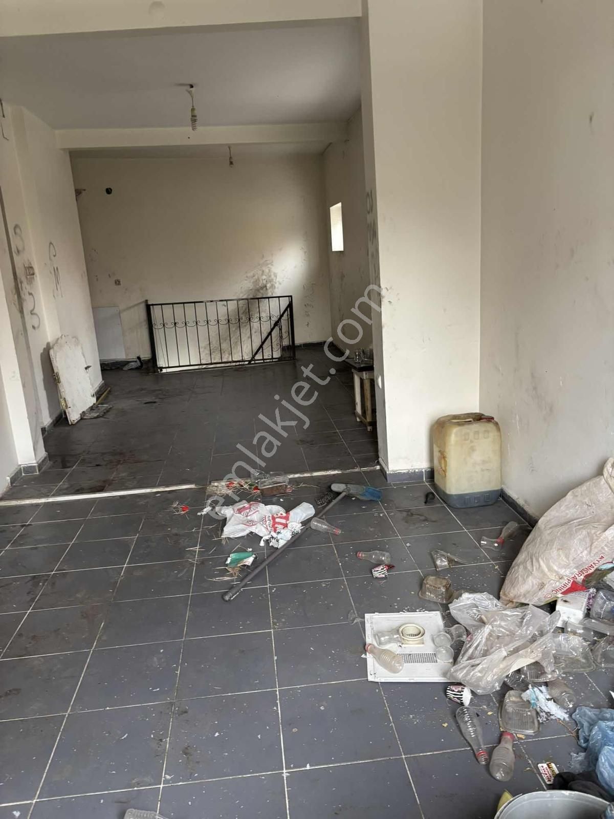 İbo Osman'da Merkezi Lokasyonda İki Katlı Kiralık İş Yeri - Görsel 14