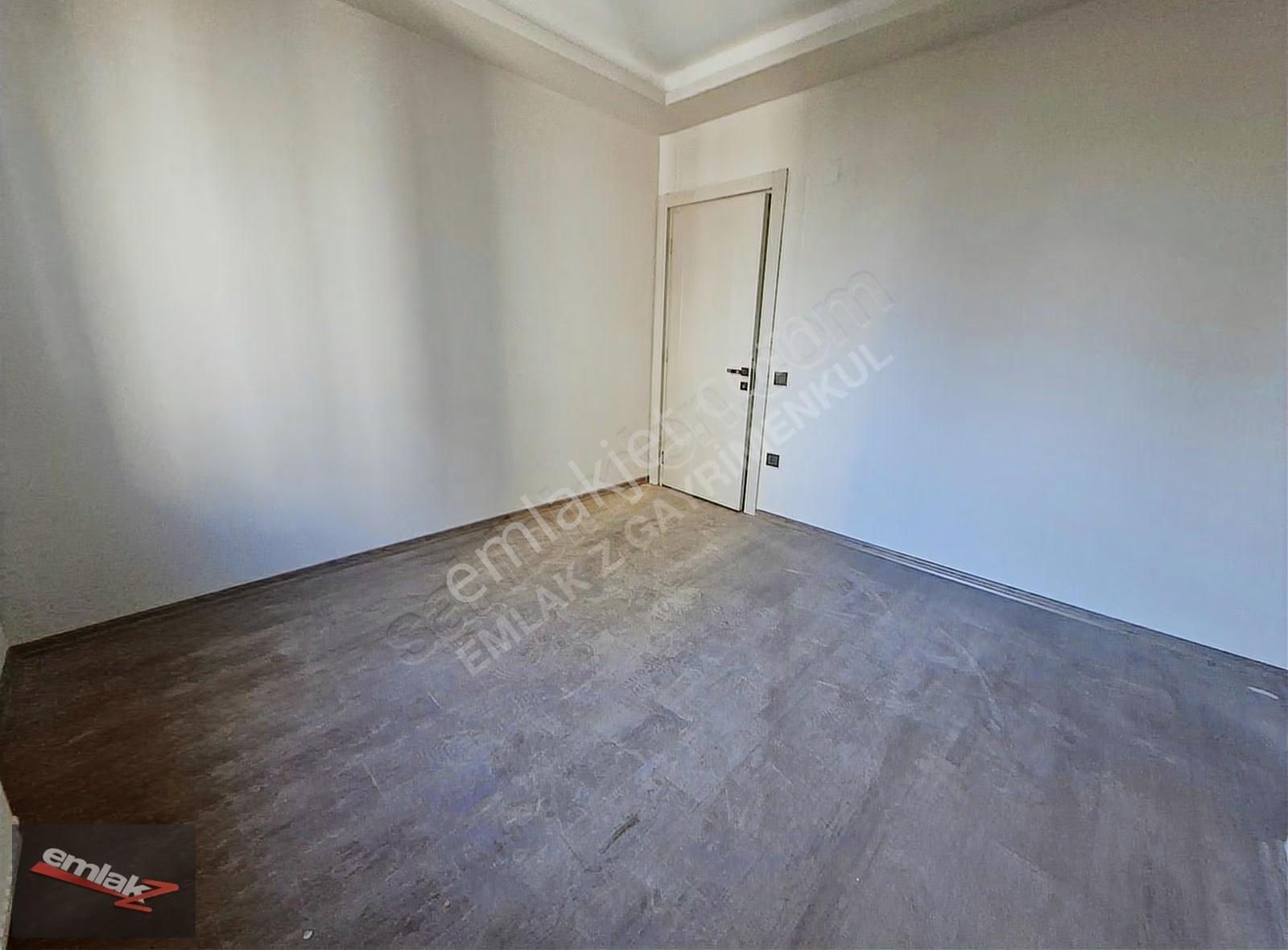 Emlak Z'den 乂mezitli Yeni Mahalle'de乂 Doğalgaz'lı乂 1+1 Satılık - Görsel 7