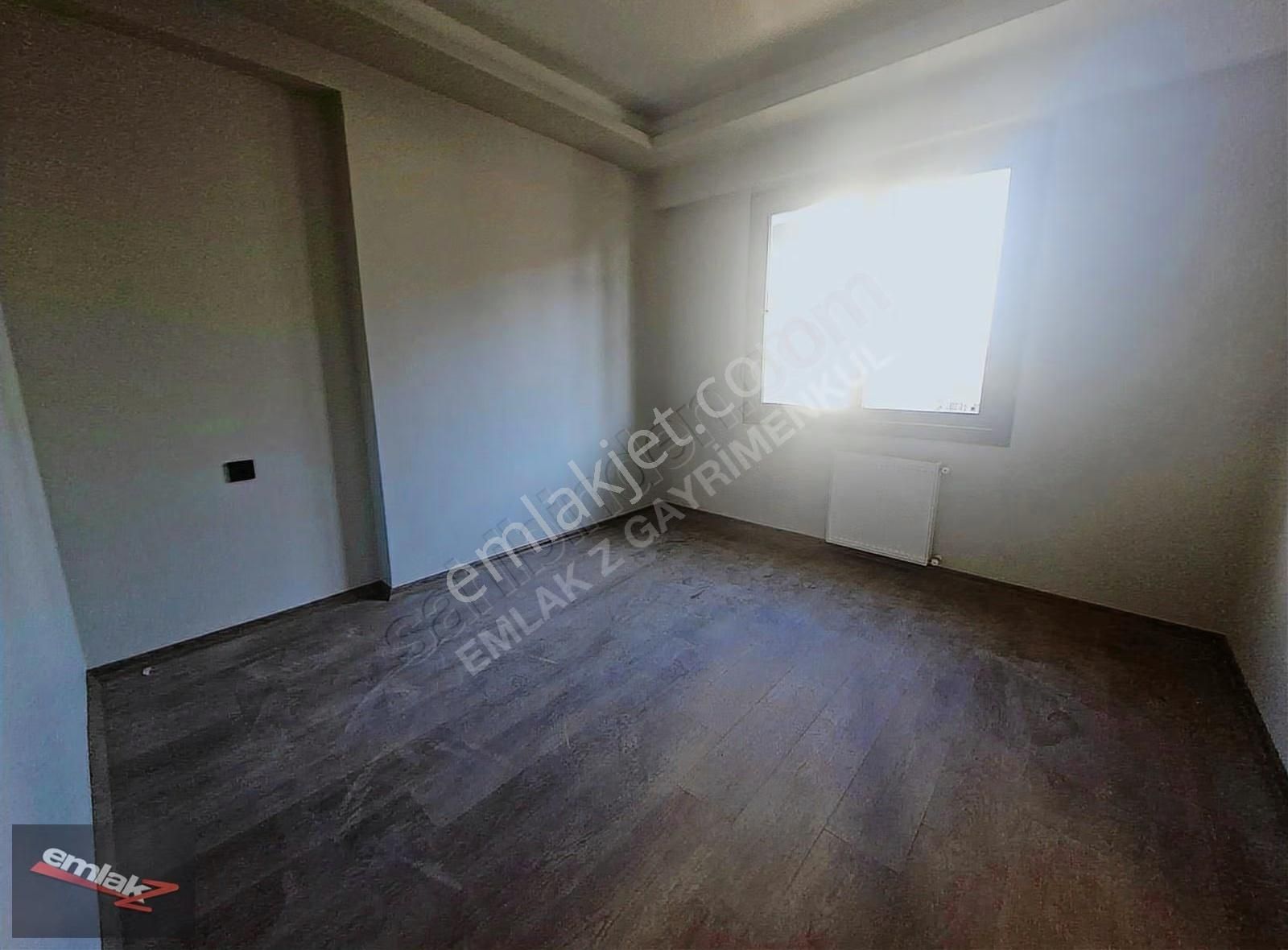 Emlak Z'den 乂mezitli Yeni Mahalle'de乂 Doğalgaz'lı乂 1+1 Satılık - Görsel 5