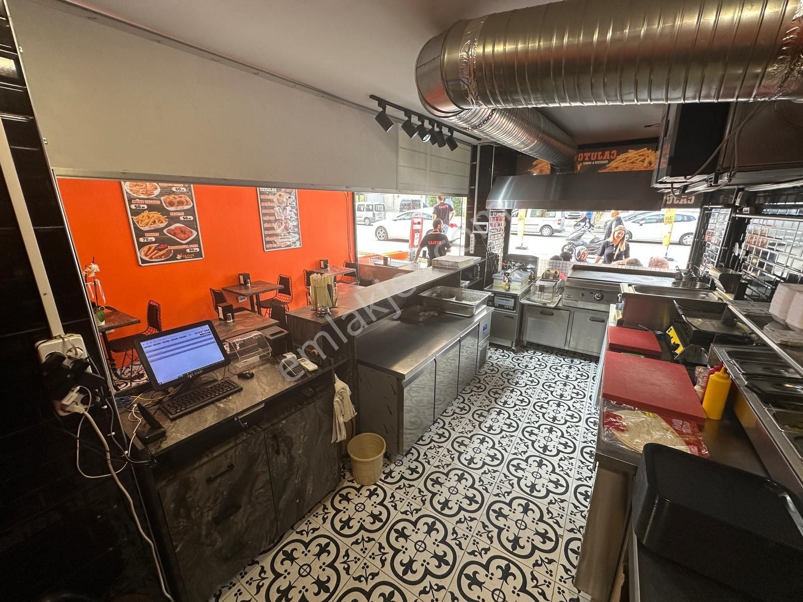 Yunus Emre Cad. Üzeri Full Yapılı Depolu Yatırıma Uygun Dükkan - Görsel 22