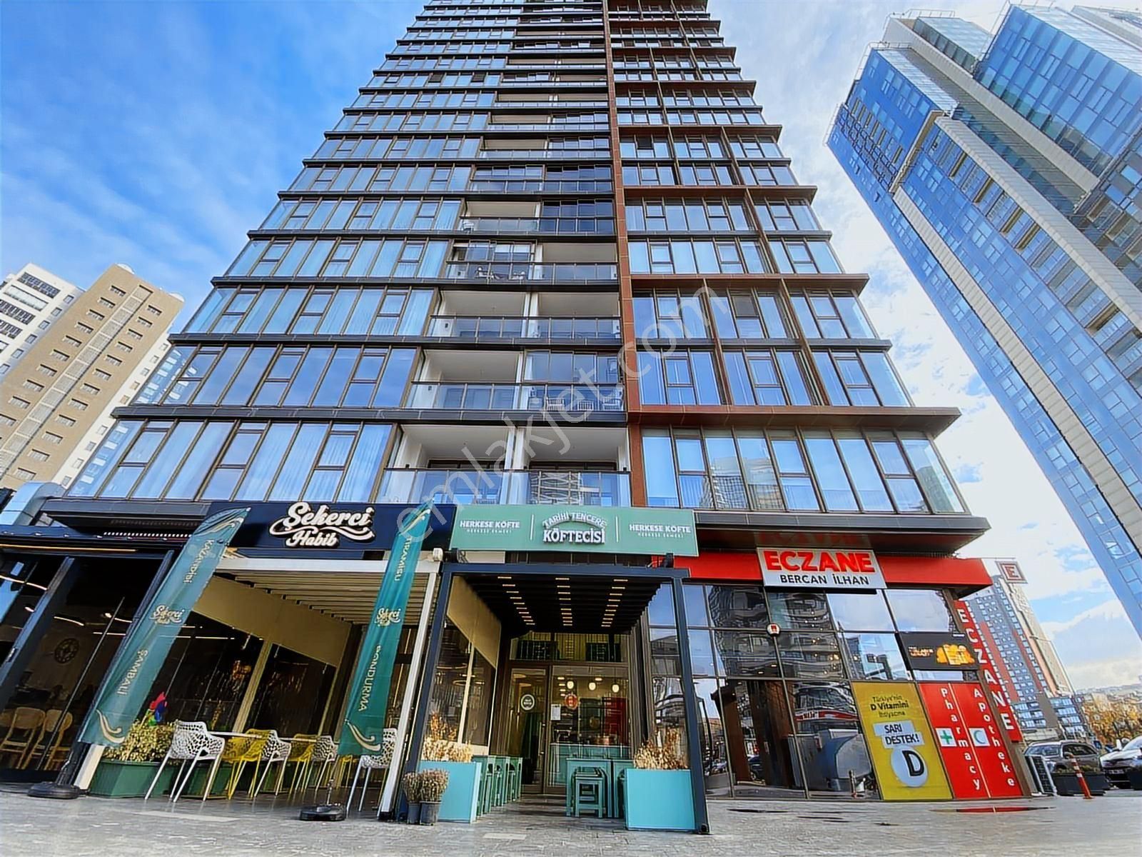 Hakan'dan Beytepe'nin En İşlek Caddesinde Hazır Kurulu Köfteci - Görsel 27