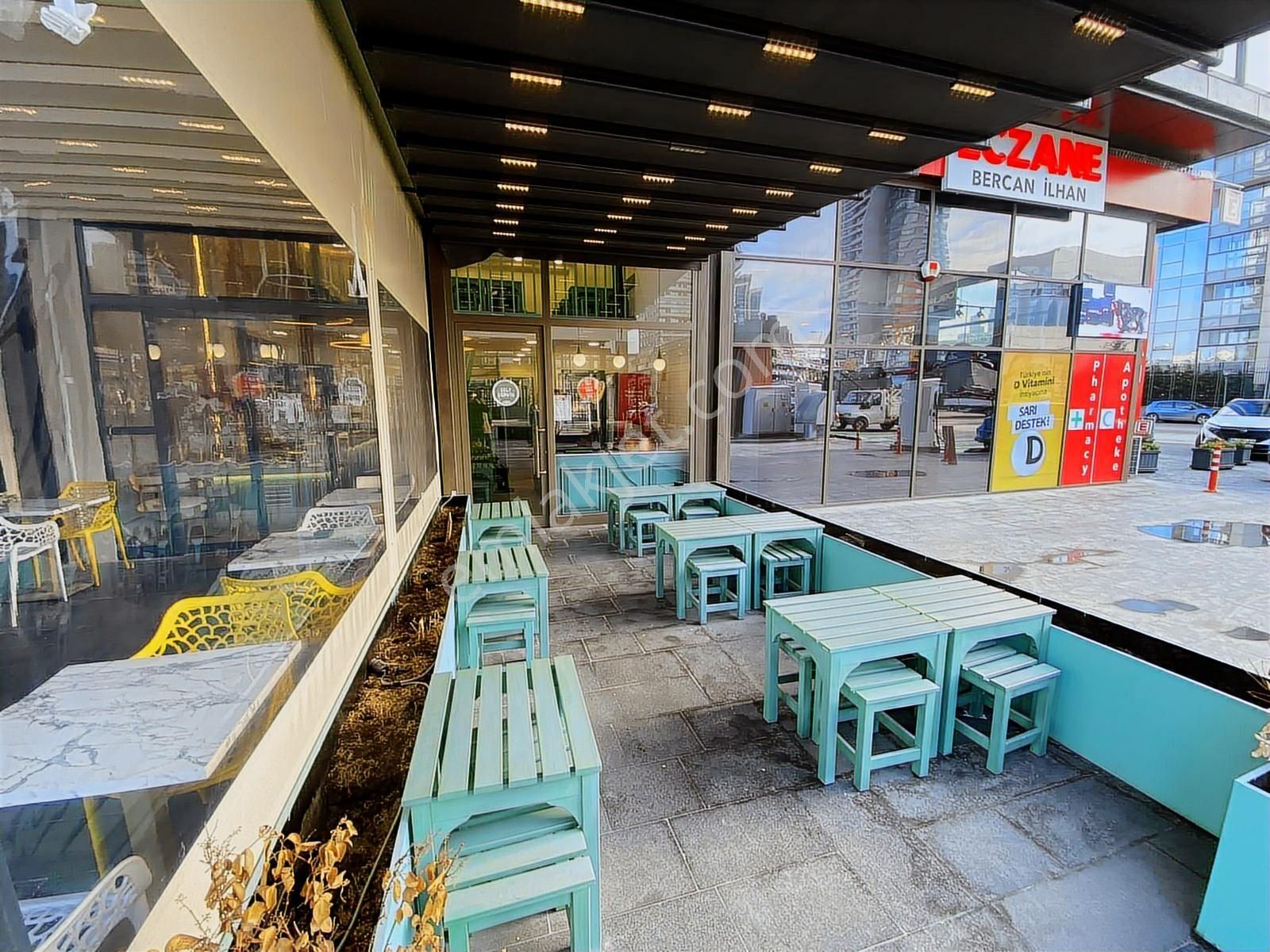 Hakan'dan Beytepe'nin En İşlek Caddesinde Hazır Kurulu Köfteci - Görsel 3