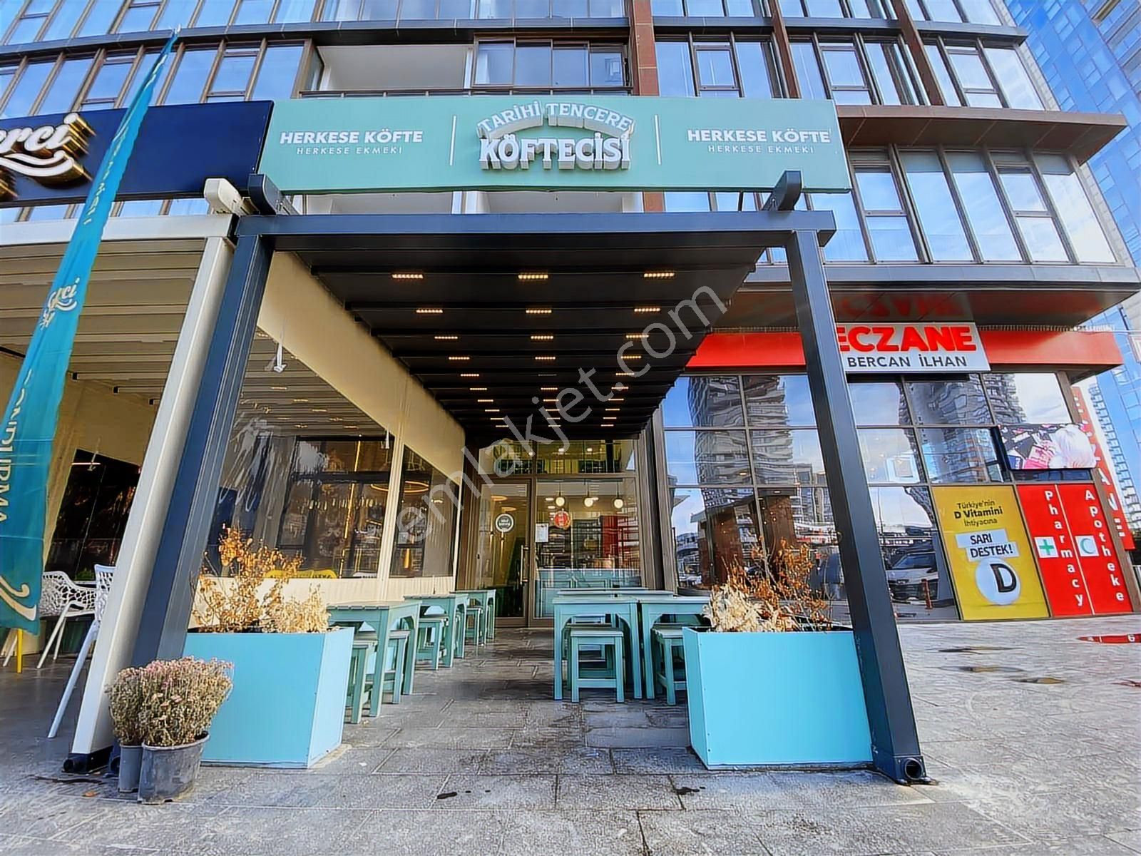 Hakan'dan Beytepe'nin En İşlek Caddesinde Hazır Kurulu Köfteci - Görsel 9