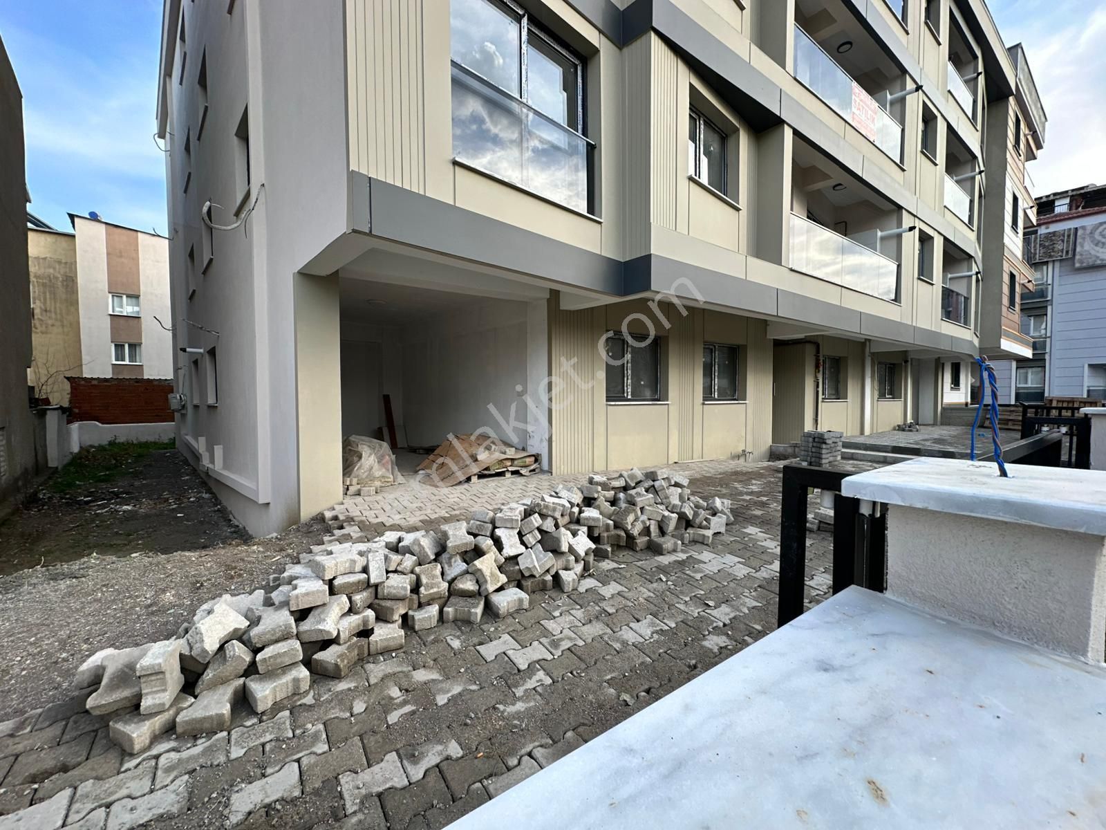 Muradiye Mahallesinde 3+1 Full Lüks Satılık Daire - Görsel 28