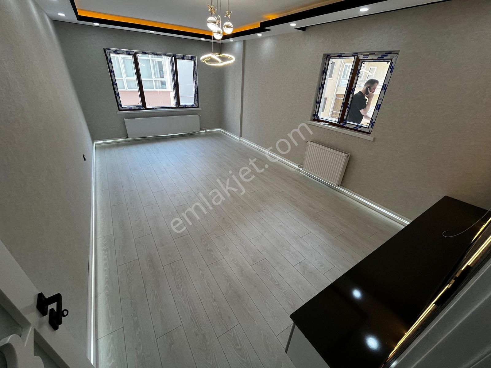 Hakan'dan Gazze Cad. Yakını 3+1 Katta Full Yapılı Satılık Daire - Görsel 12