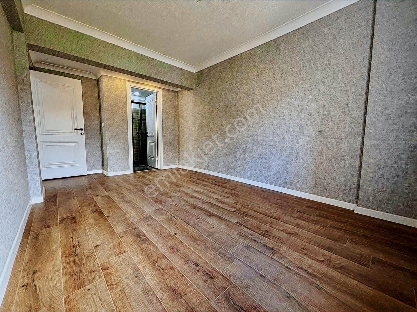 Lokman Hekim Has. Yakını 1. Katta 3+1 Full Yapılı E.banyolu - Görsel 6