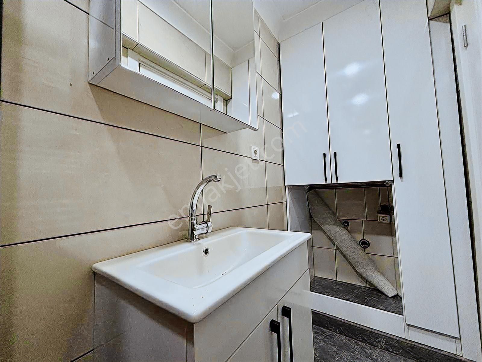 Lokman Hekim Has. Yakını 1. Katta 3+1 Full Yapılı E.banyolu - Görsel 30