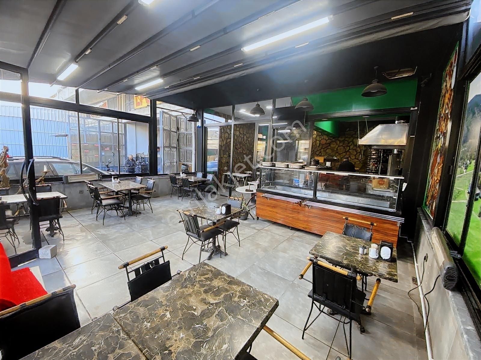 Hakan'dan Muhteşem Lokasyonda Kelepir Fiyata Devir Dükkan