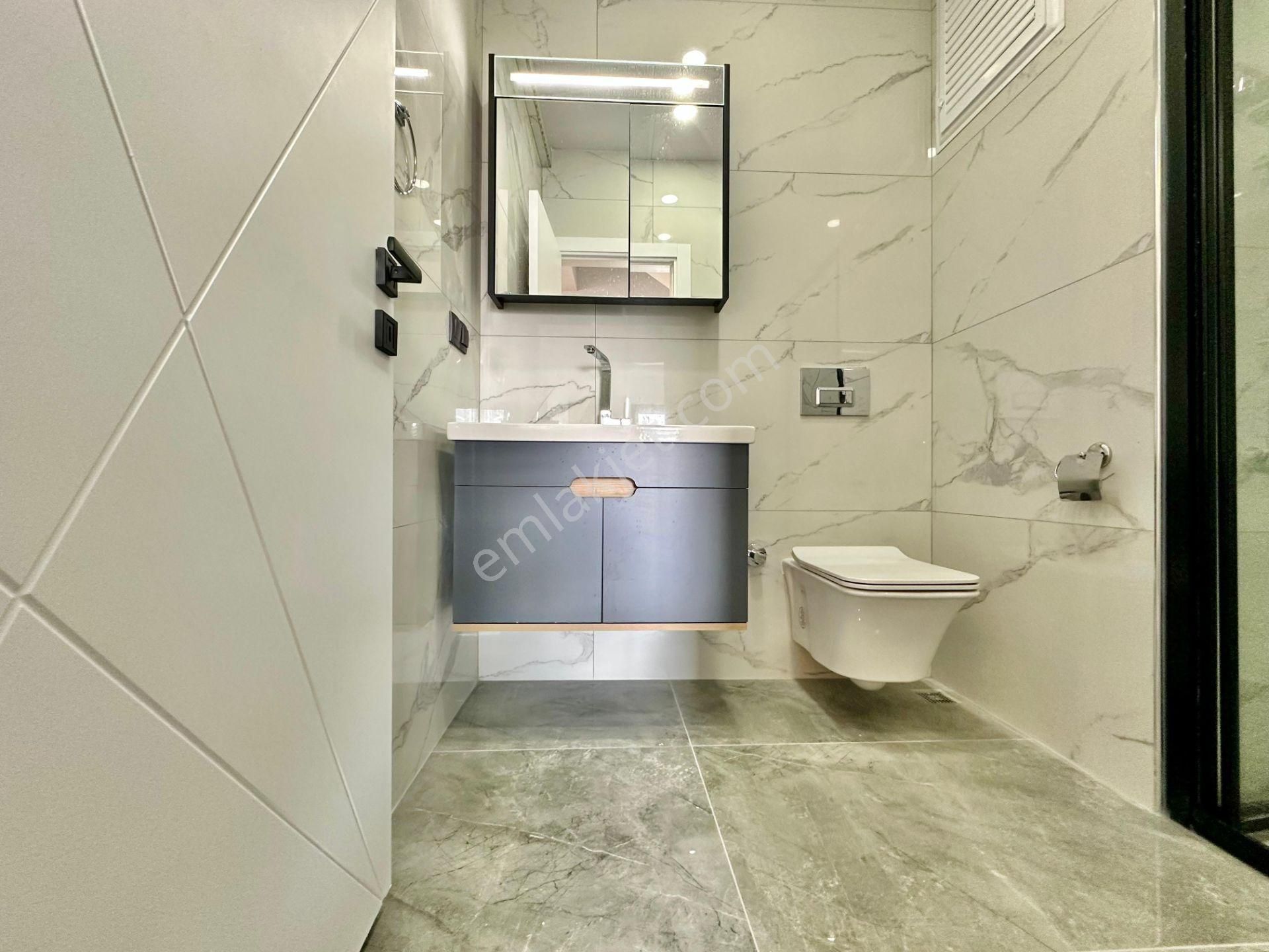 ꧁akçay Ay Emlaktan꧂pazar Pazarında Denize 250 M Geniş Teraslı Çift Mutfaklı Satılık 3+1dublex Daire - Görsel 16