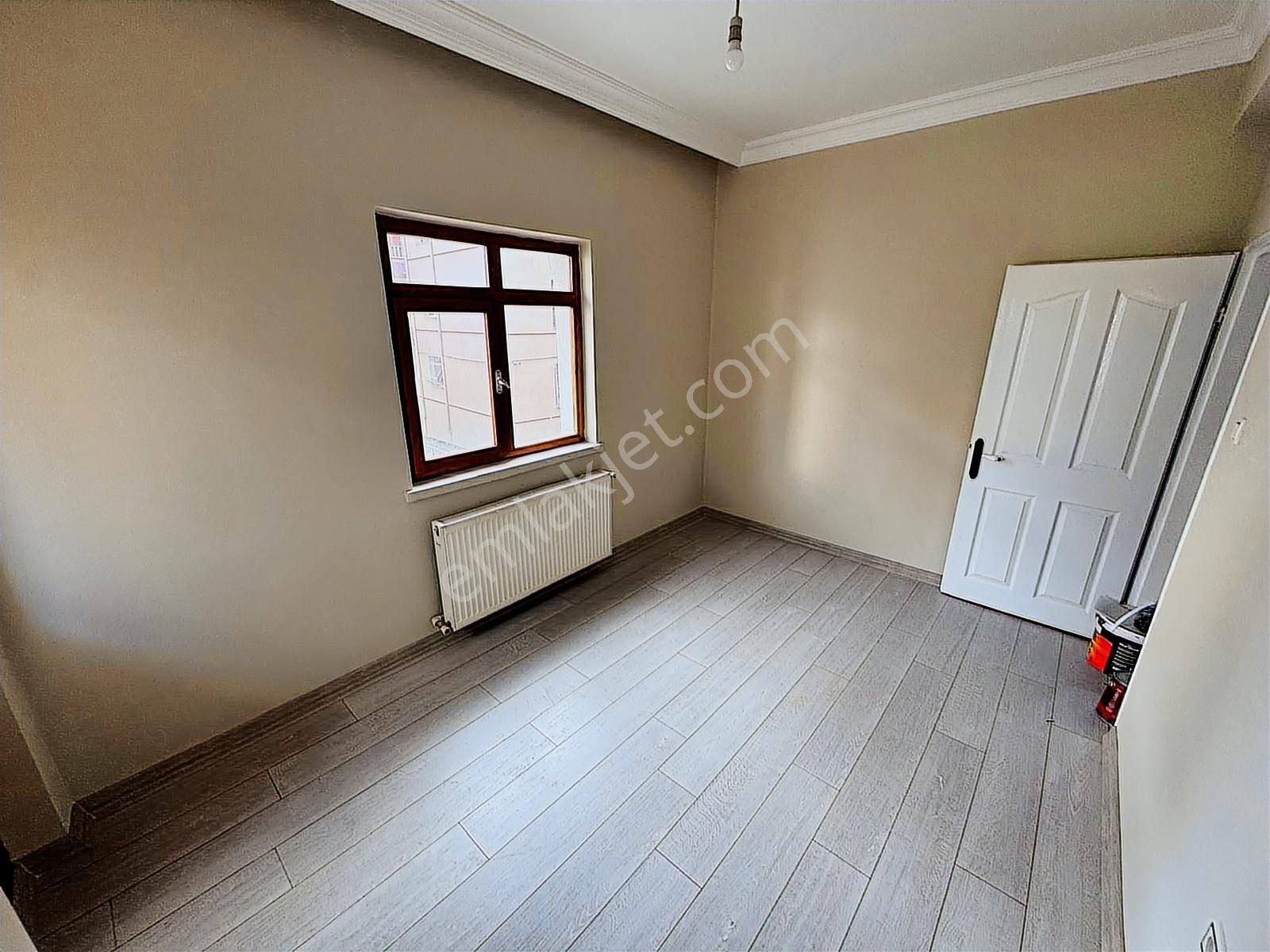 Yayla'da Seyitler Cd. Yakını Katta Çift Balkon 3+1 Kiralık Daire - Görsel 11