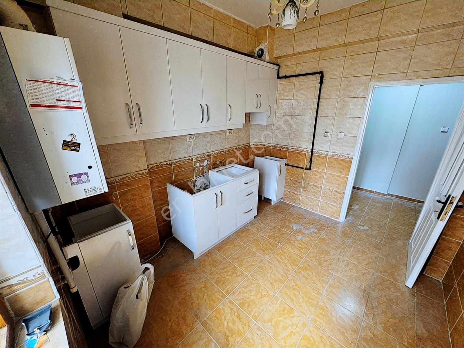 Yayla'da Seyitler Cd. Yakını Katta Çift Balkon 3+1 Kiralık Daire - Görsel 21