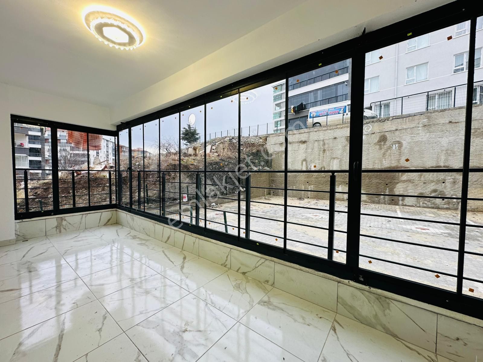 Feridunçelik'te Borsa İst. Lisesi Yakını Full Yapılı 3+1 Ara Katta Satılık Daire !!! - Görsel 20