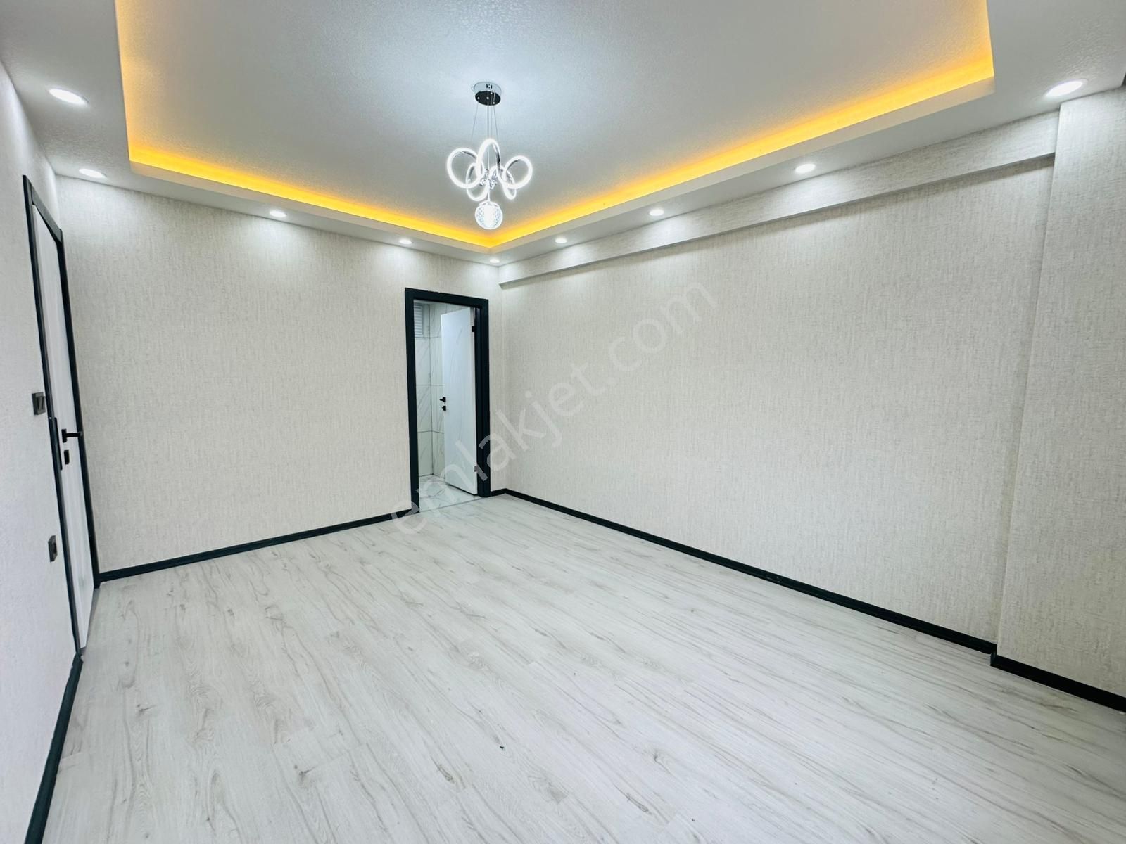 Feridunçelik'te Borsa İst. Lisesi Yakını Full Yapılı 3+1 Ara Katta Satılık Daire !!! - Görsel 16