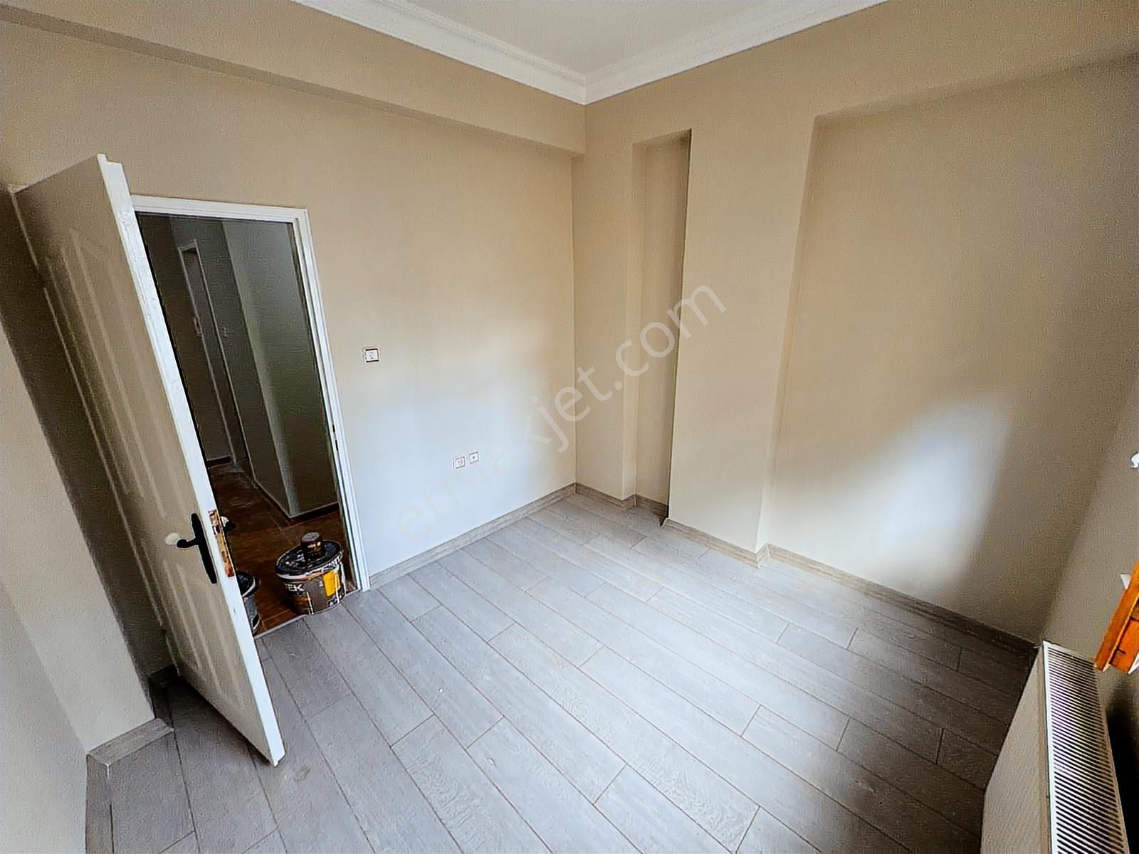 Yılın İlk Fırsatı Hakan Gayrimenkulden 3+1 Ara Kat Güney-doğu Cp - Görsel 16