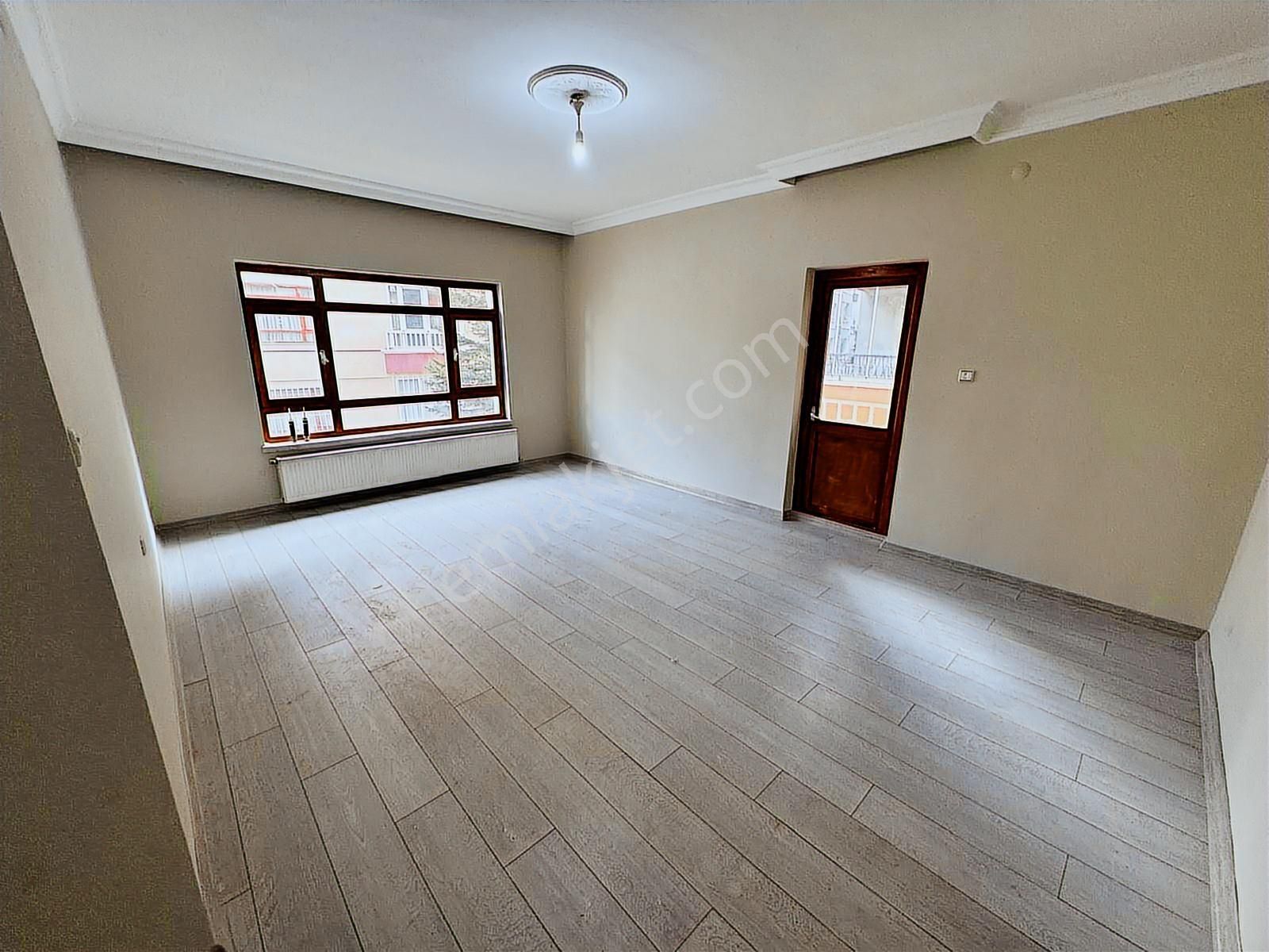 Yılın İlk Fırsatı Hakan Gayrimenkulden 3+1 Ara Kat Güney-doğu Cp