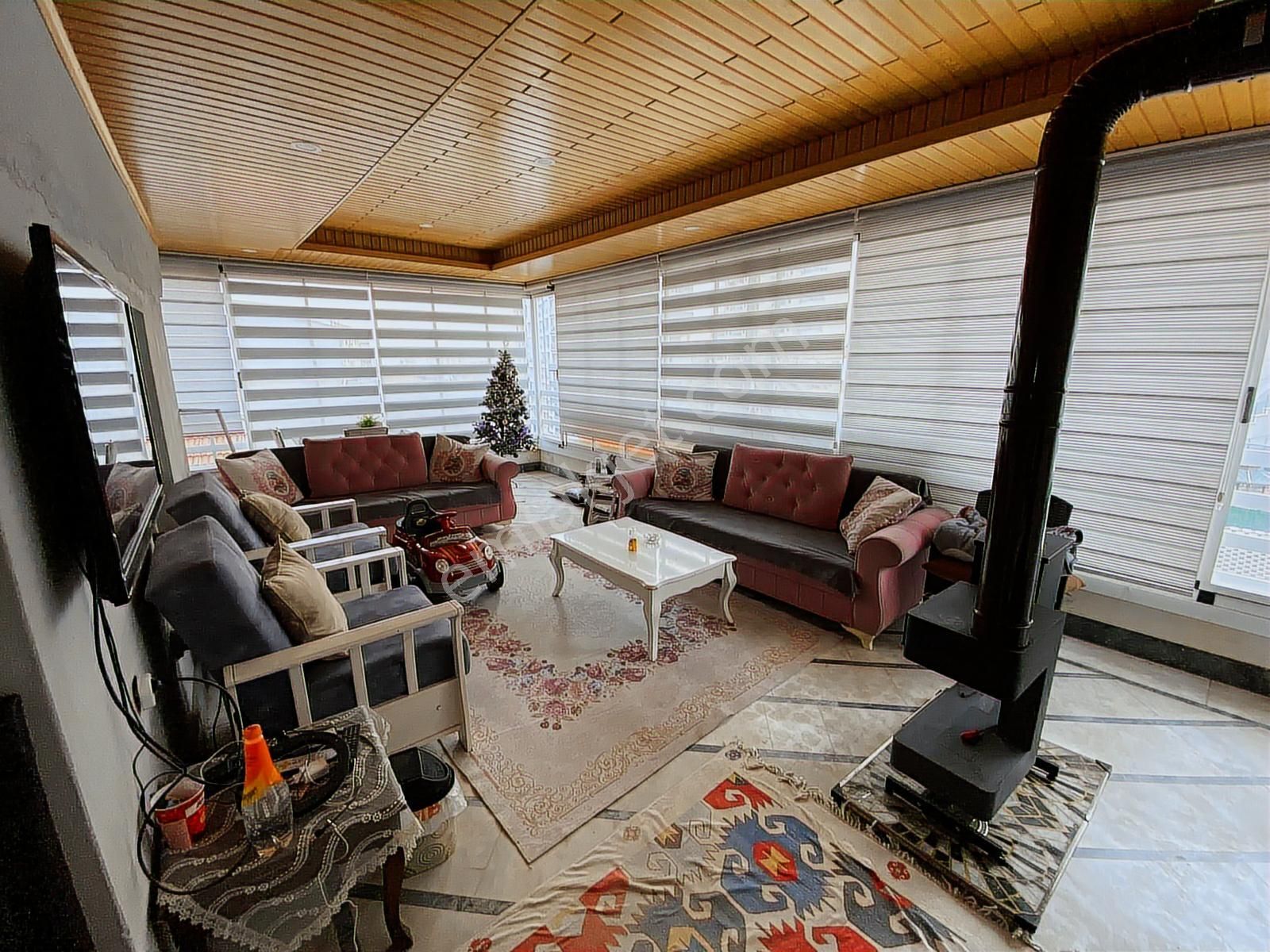 Etlik'de Cadde Üzeri Dubleks 5+1 Asansörlü, Emsalsiz Daire - Görsel 25