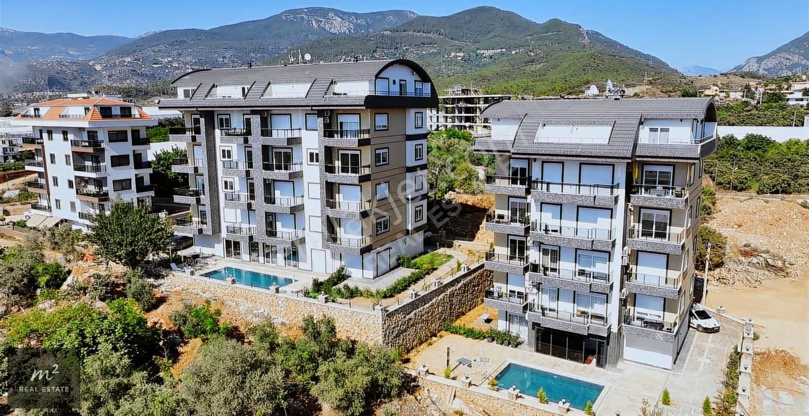 Satılık Alanya Oba Site İçerisinde 1+1 Daire