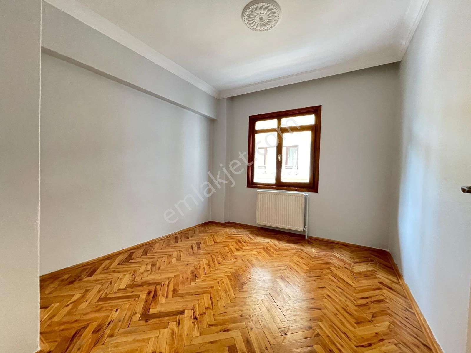 Merkezi Lokasyon,bağımsız Salon Ve Ön Cepheli Dairemiz Satışta - Görsel 17