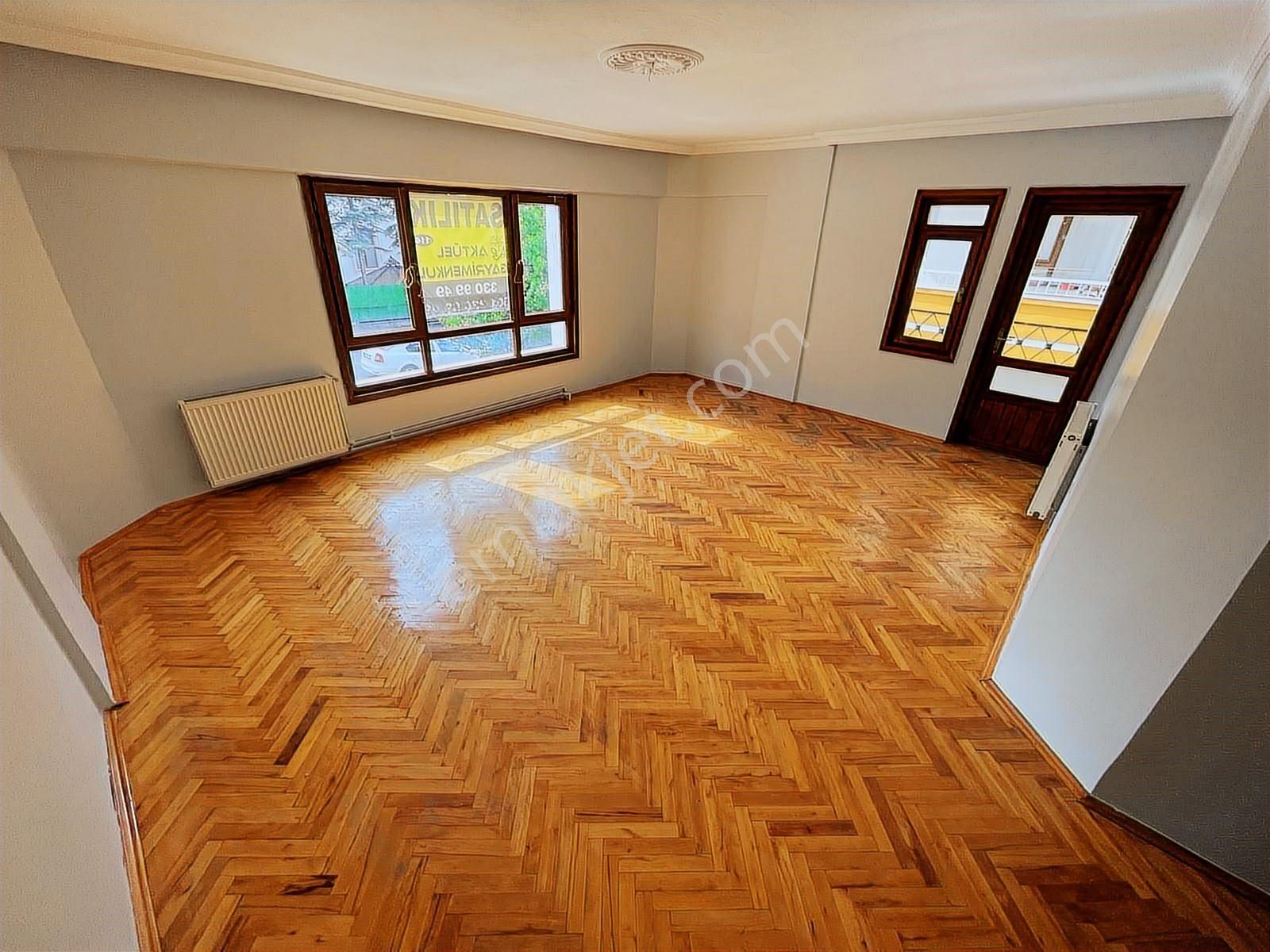 Merkezi Lokasyon,bağımsız Salon Ve Ön Cepheli Dairemiz Satışta