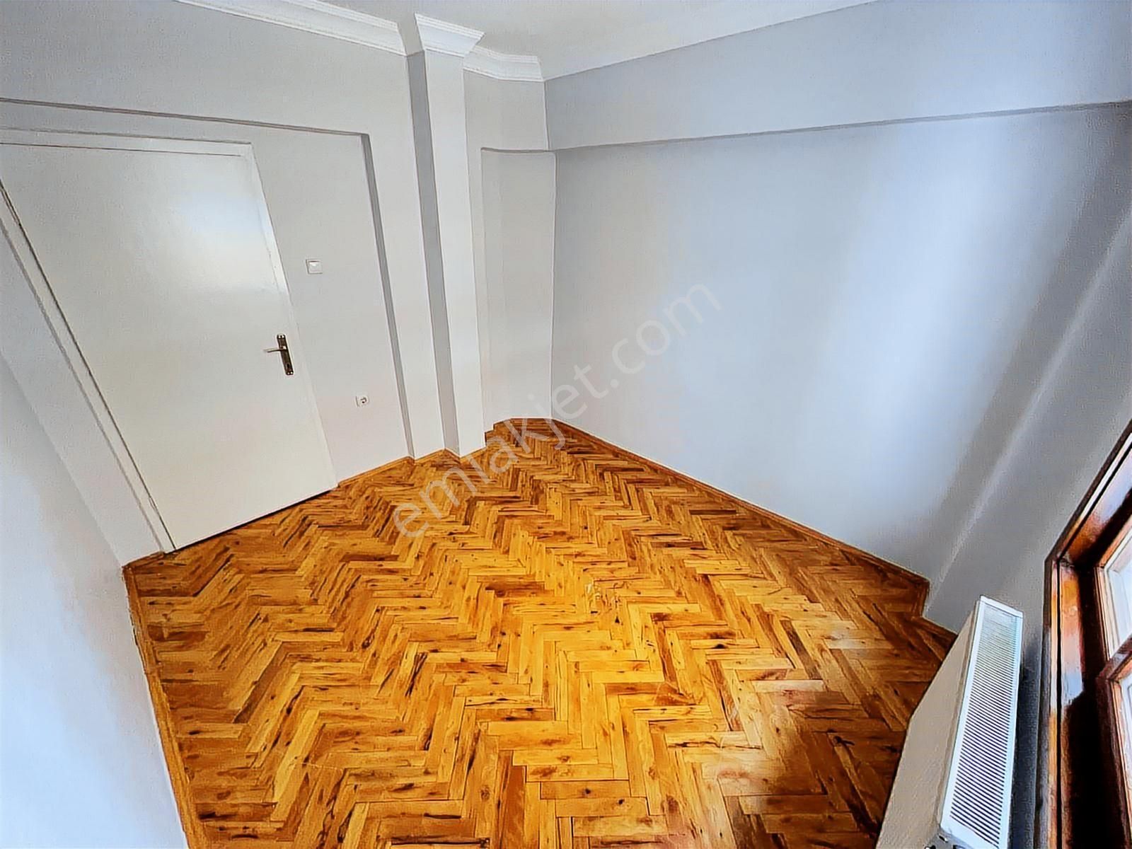 Merkezi Lokasyon,bağımsız Salon Ve Ön Cepheli Dairemiz Satışta - Görsel 19