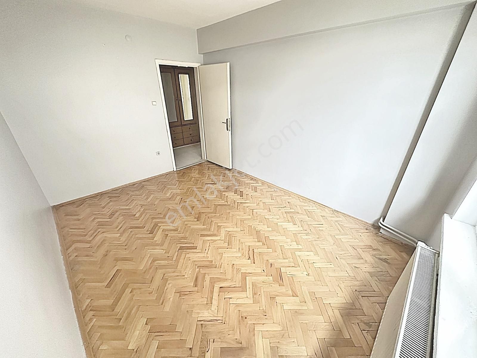 Hakan'dan 3+1 Ayvalı'nın Kalbinde Bağımsız,katta Site Dairesi - Görsel 17