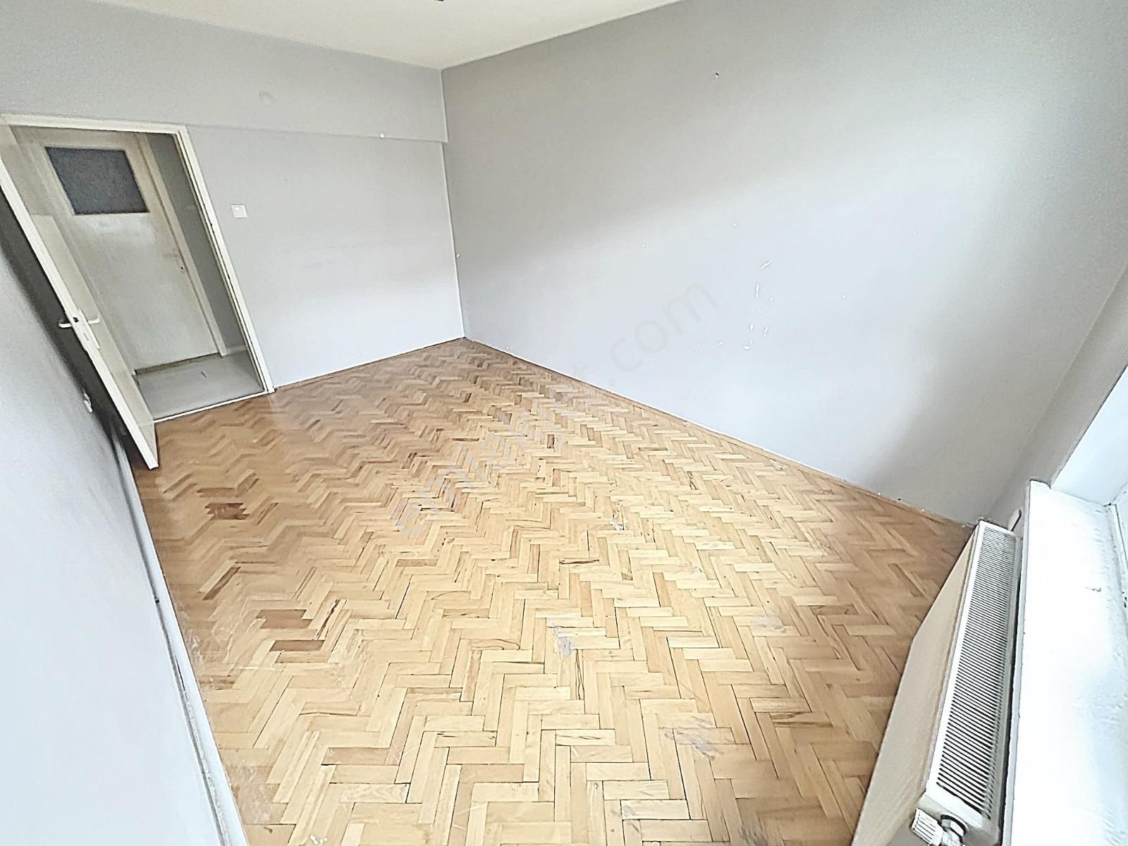 Hakan'dan 3+1 Ayvalı'nın Kalbinde Bağımsız,katta Site Dairesi - Görsel 7