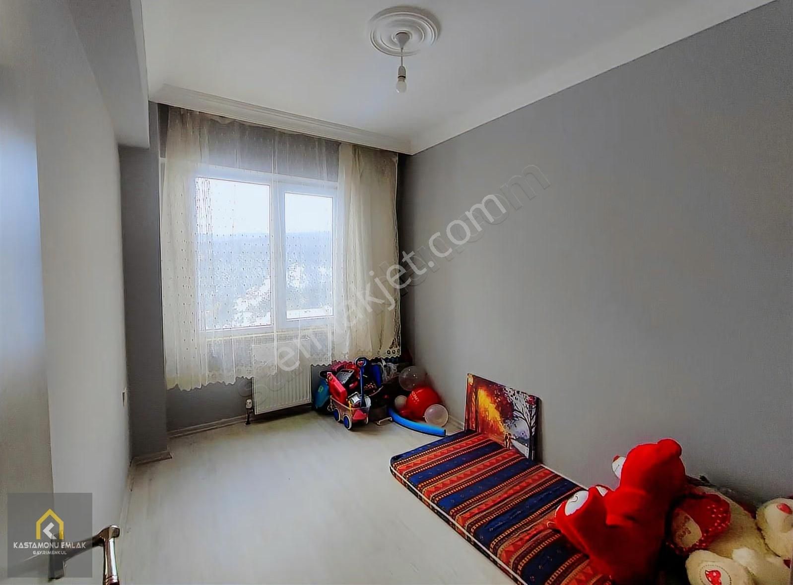 Kastamonu Emlak Gayrimenkulden Satılık Batıkent Sitesi 2+1 Daire - Görsel 2