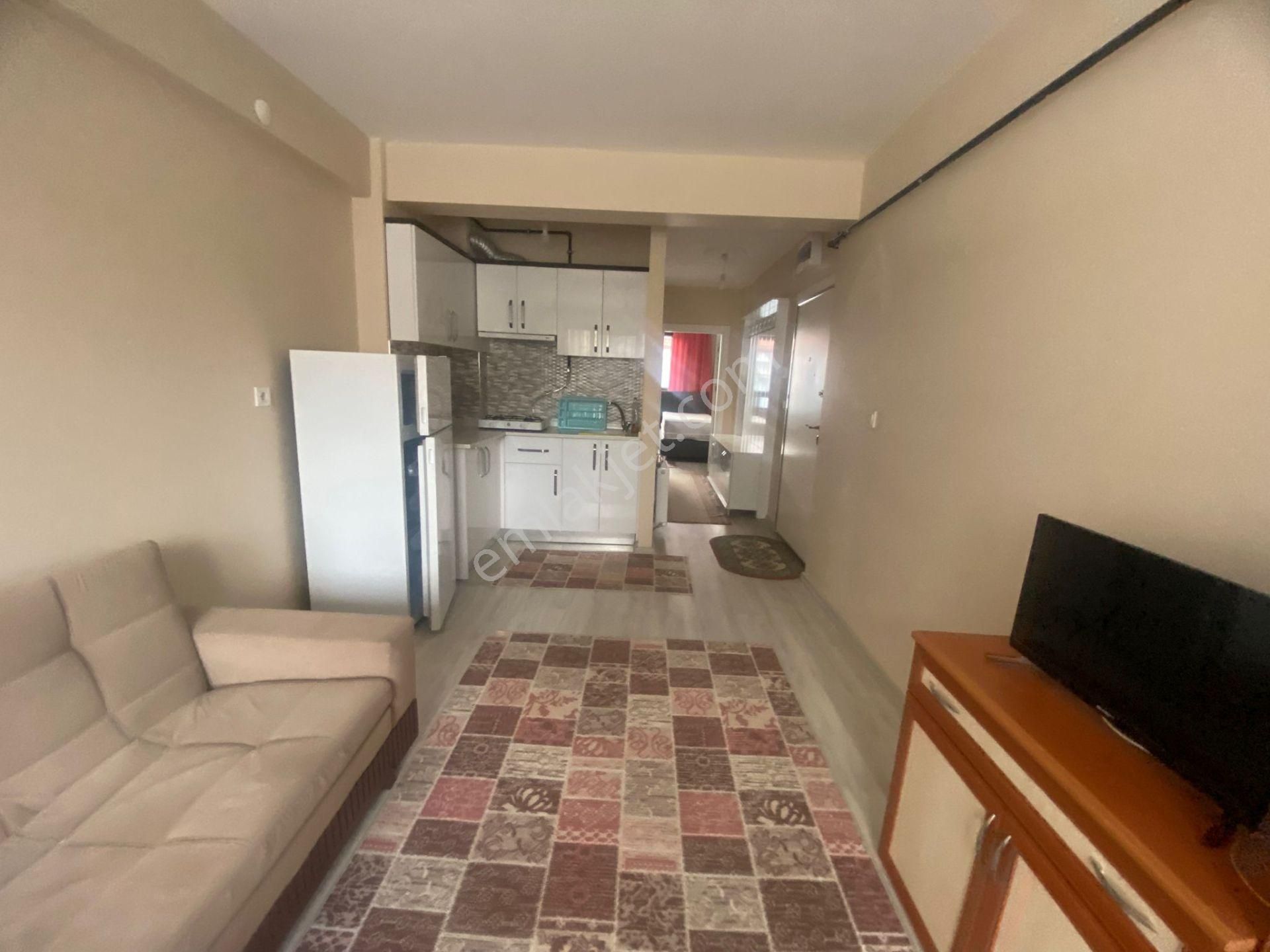 Aile Binasında 60m2 Geniş Kullanışlı Eşyalı Kiralık 1+1 Sk-9