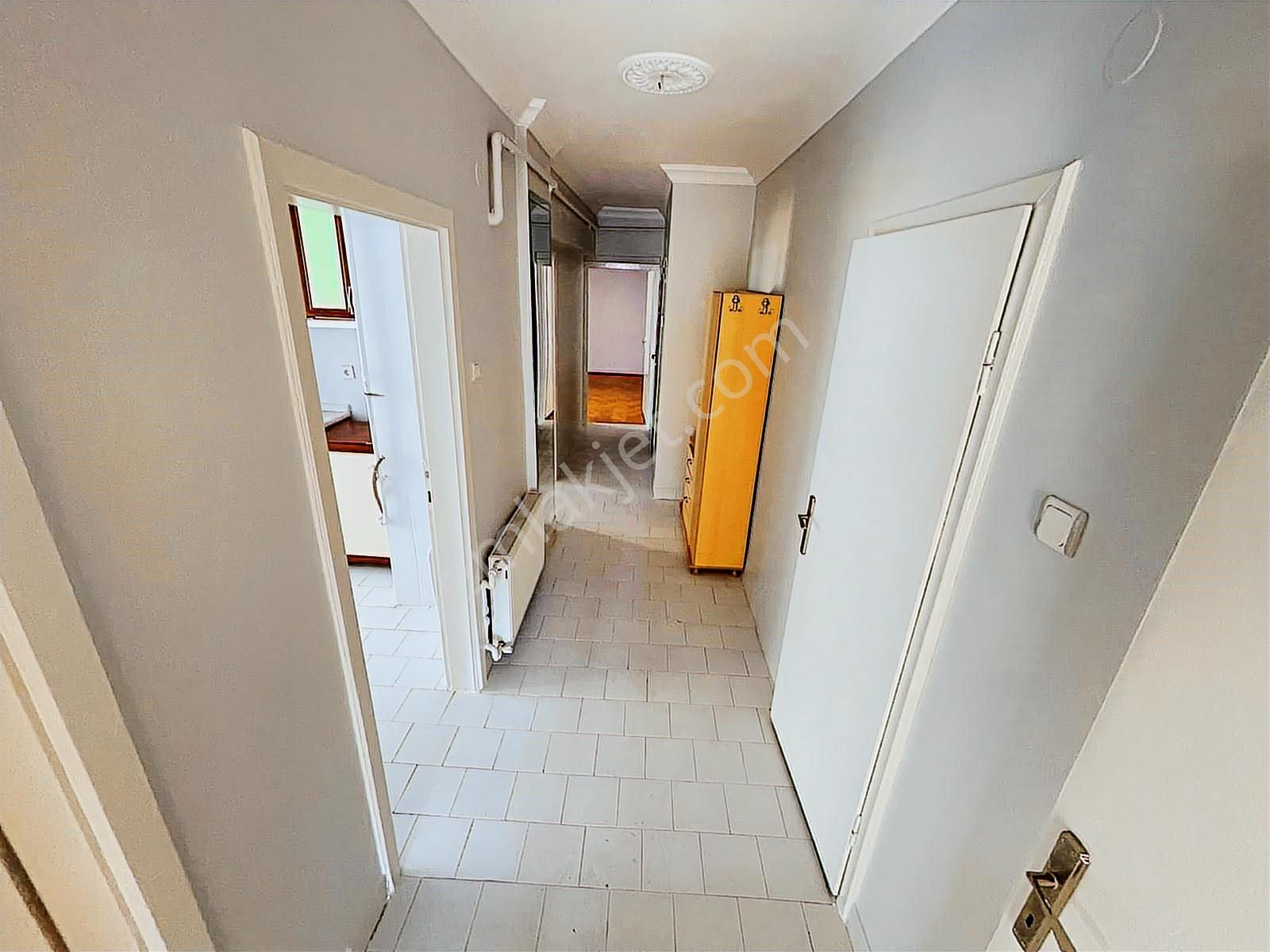 Etlik'de Emsalsiz Ara Kat, Bağımsız ,ön Cephe 3+1 Daire - Görsel 17