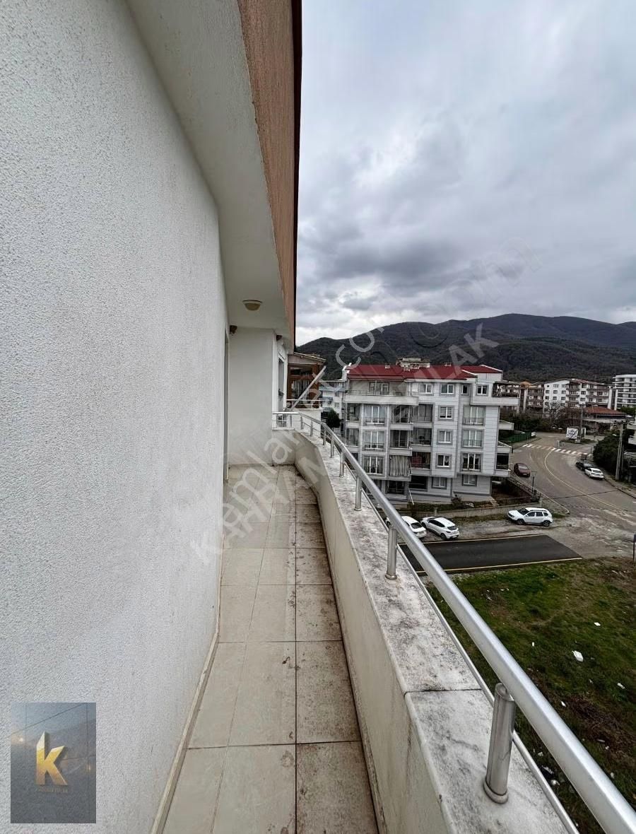 Çınarcık Karpuzdere Mevkinde Yeni Binada Dublex - Görsel 10