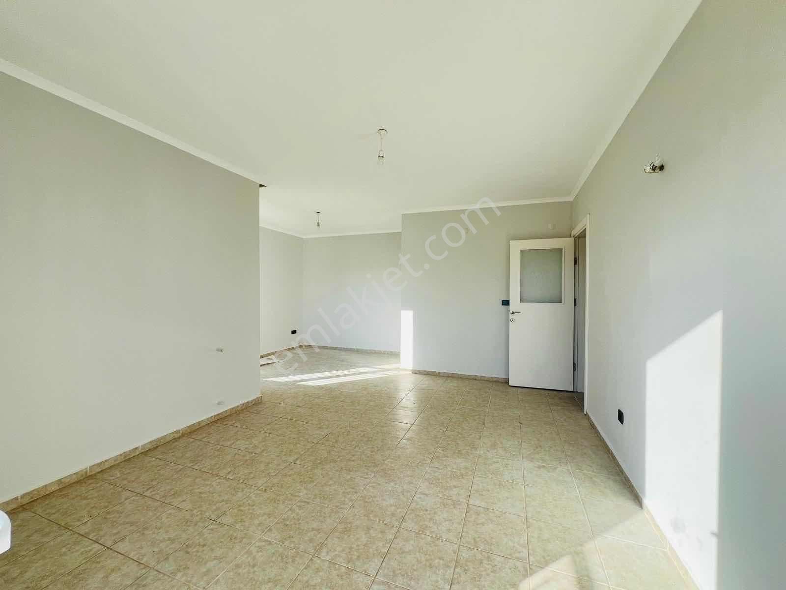 Obada Yeni Bölge Hastanesi Civarı Kiralık 2+1 Ayrı Mutfak Daire - Görsel 12