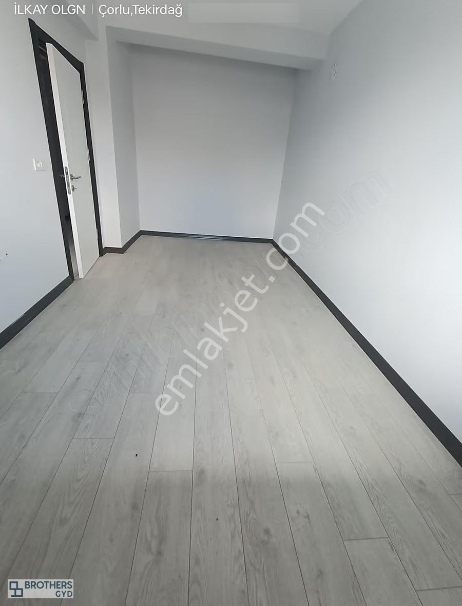 Brothersdan Havuzlu Site İçerisinde 2+1 Sıfır Kiralık Daire - Görsel 11