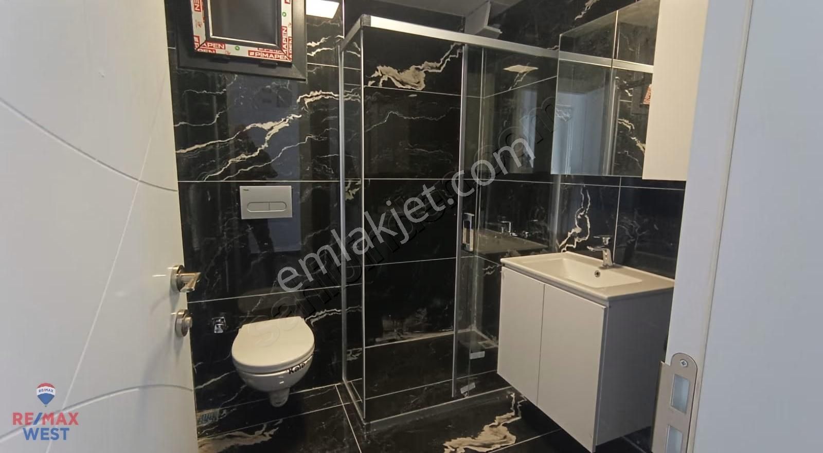 Karşıyaka Alaybey 0 Yeni Binada Kiralık İki Cephe 1+1 Daire - Görsel 23