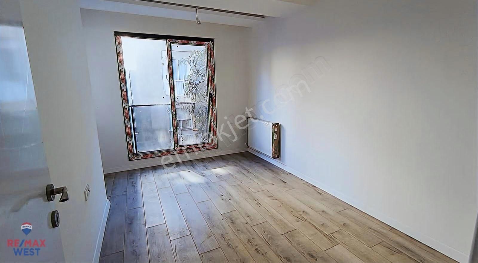 Karşıyaka Alaybey 0 Yeni Binada Kiralık Bahçeli 1+1 Daire - Görsel 33