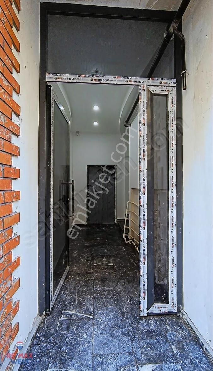 Karşıyaka Alaybey 0 Yeni Binada Kiralık Bahçeli 1+1 Daire - Görsel 32