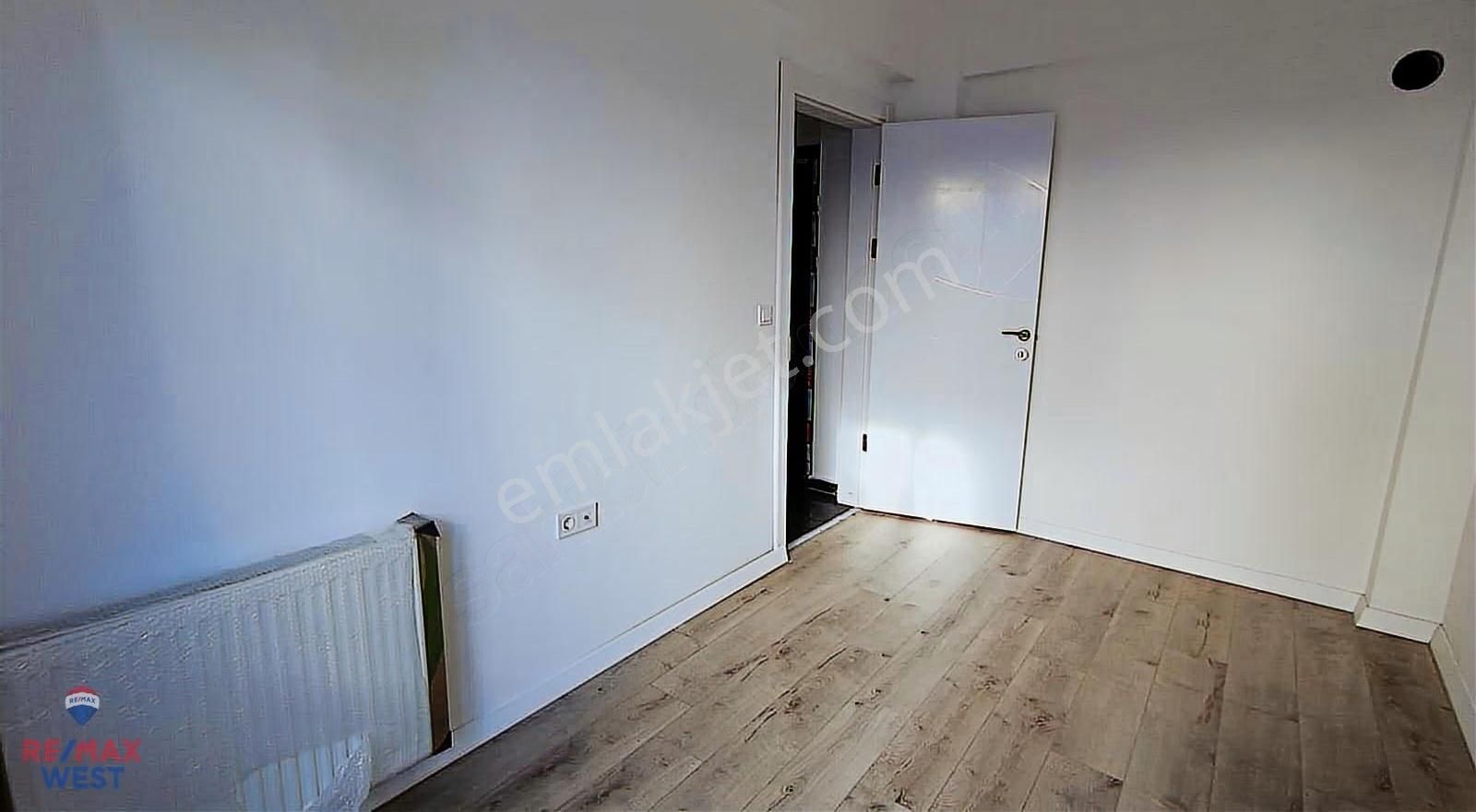 Karşıyaka Alaybey 0 Yeni Binada Kiralık Bahçeli 1+1 Daire - Görsel 19
