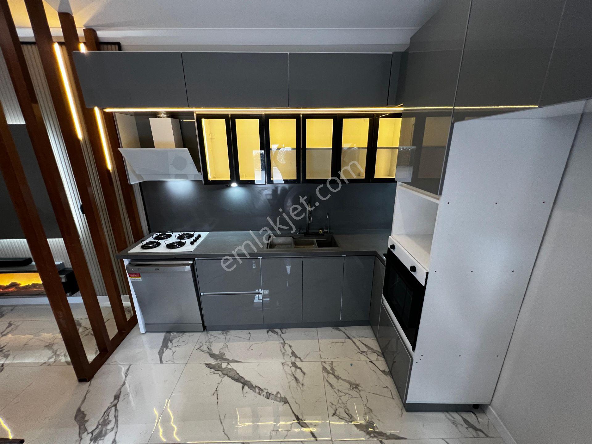 Yiğit'ten Zeytinli De 1+1 Köy İçinde Full Eşyalı Müstakil Ev - Görsel 19