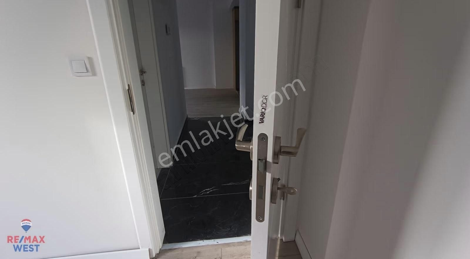 Karşıyaka Alaybey 0 Yeni Binada 2+1 Kiralık Daire - Görsel 30