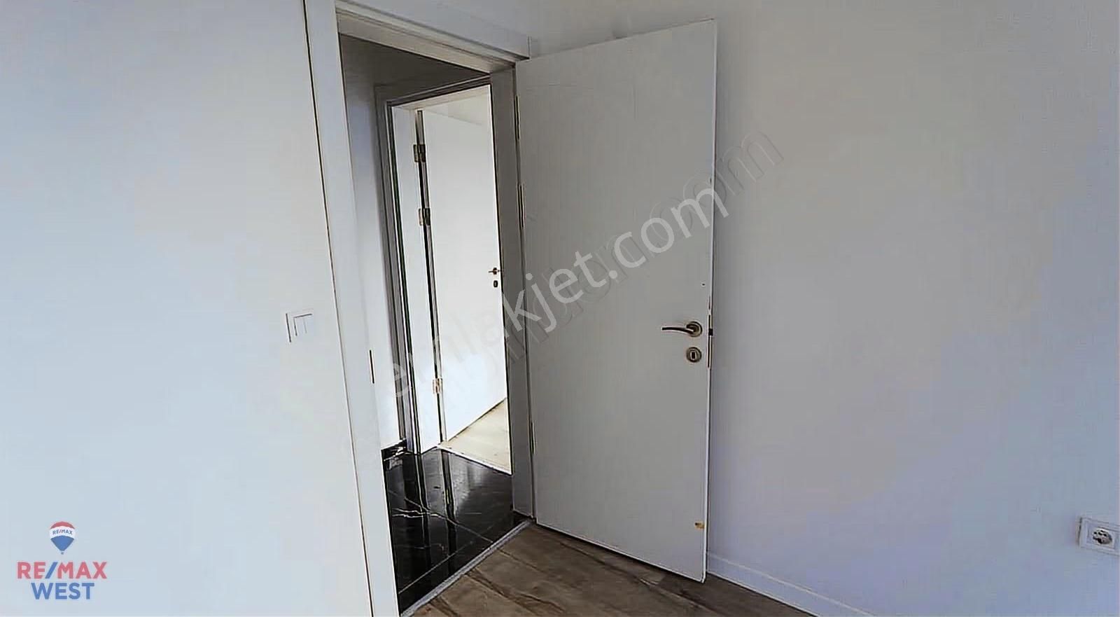 Karşıyaka Alaybey 0 Yeni Binada 2+1 Kiralık Daire - Görsel 18