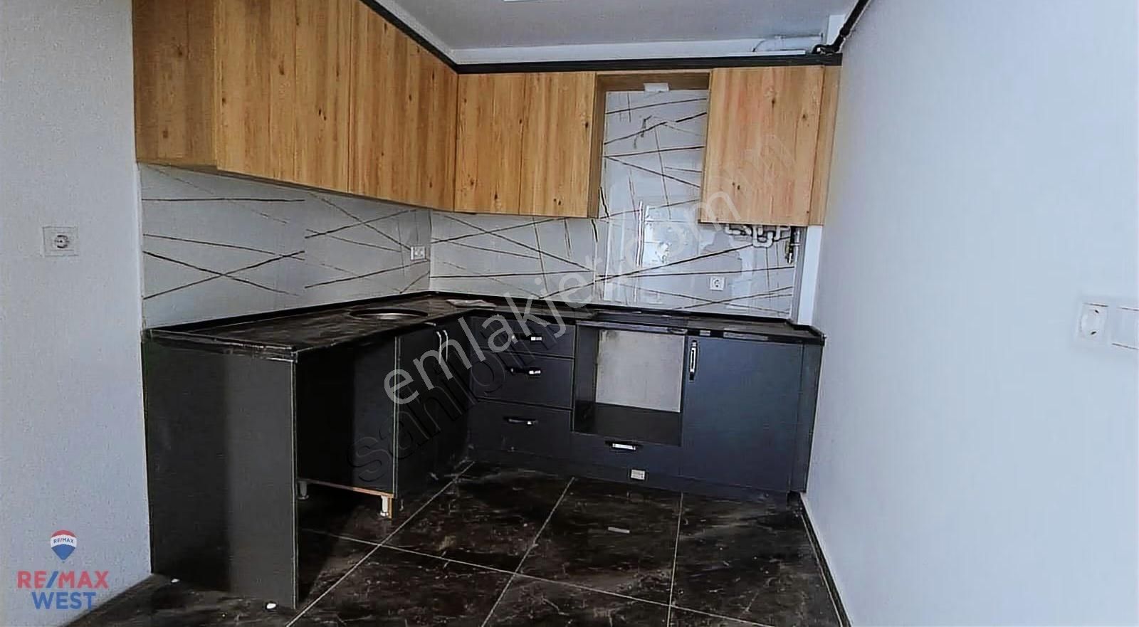 Karşıyaka Alaybey 0 Yeni Binada 2+1 Kiralık Daire - Görsel 25